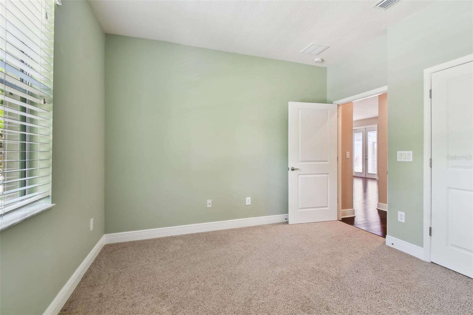 Image 43 of 73 For 11317 Wickersley Place