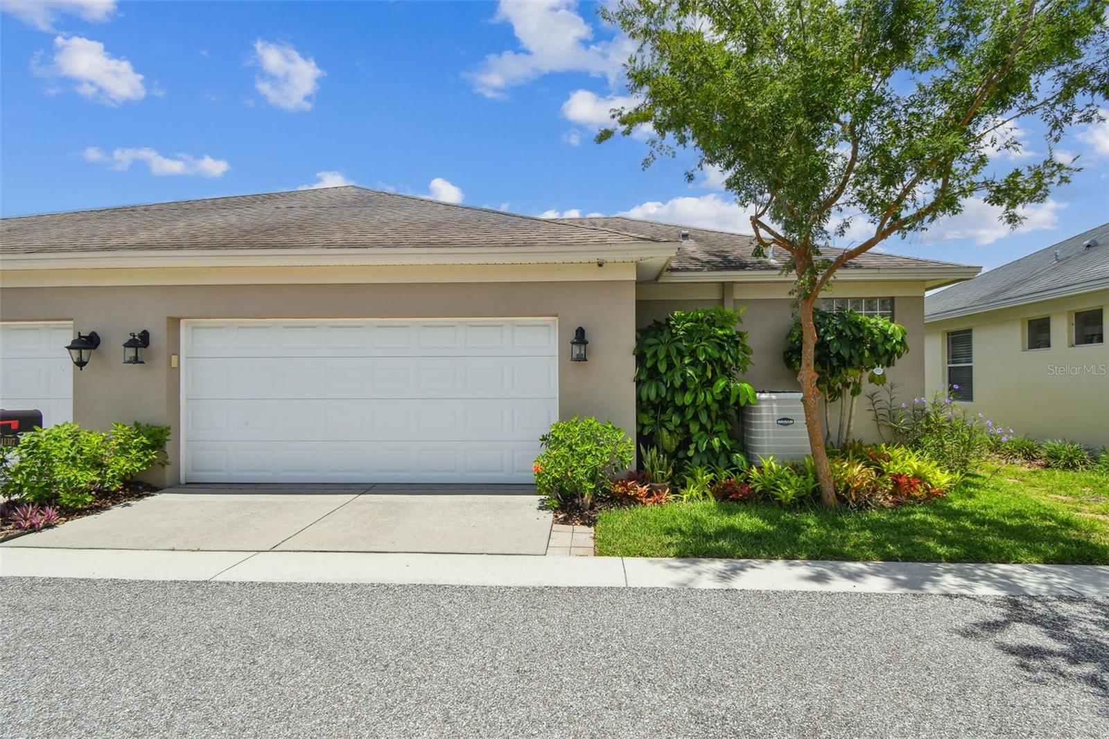 Image 51 of 73 For 11317 Wickersley Place