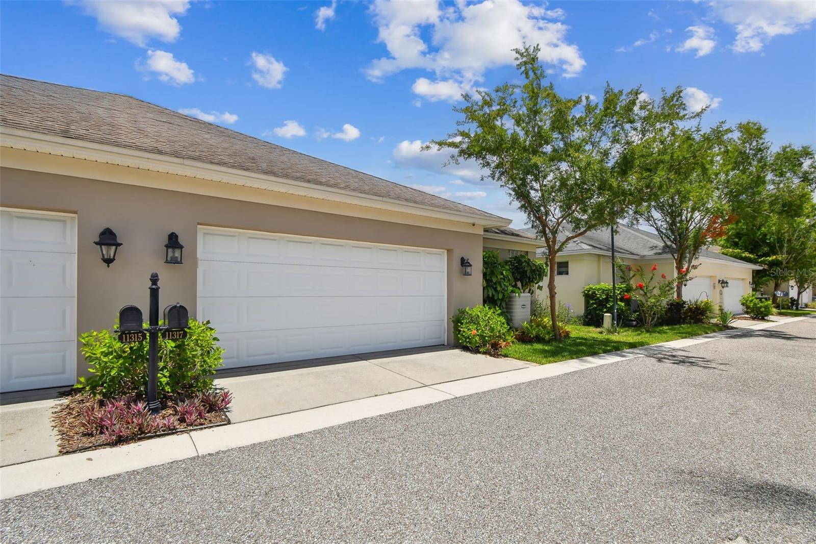 Image 52 of 73 For 11317 Wickersley Place