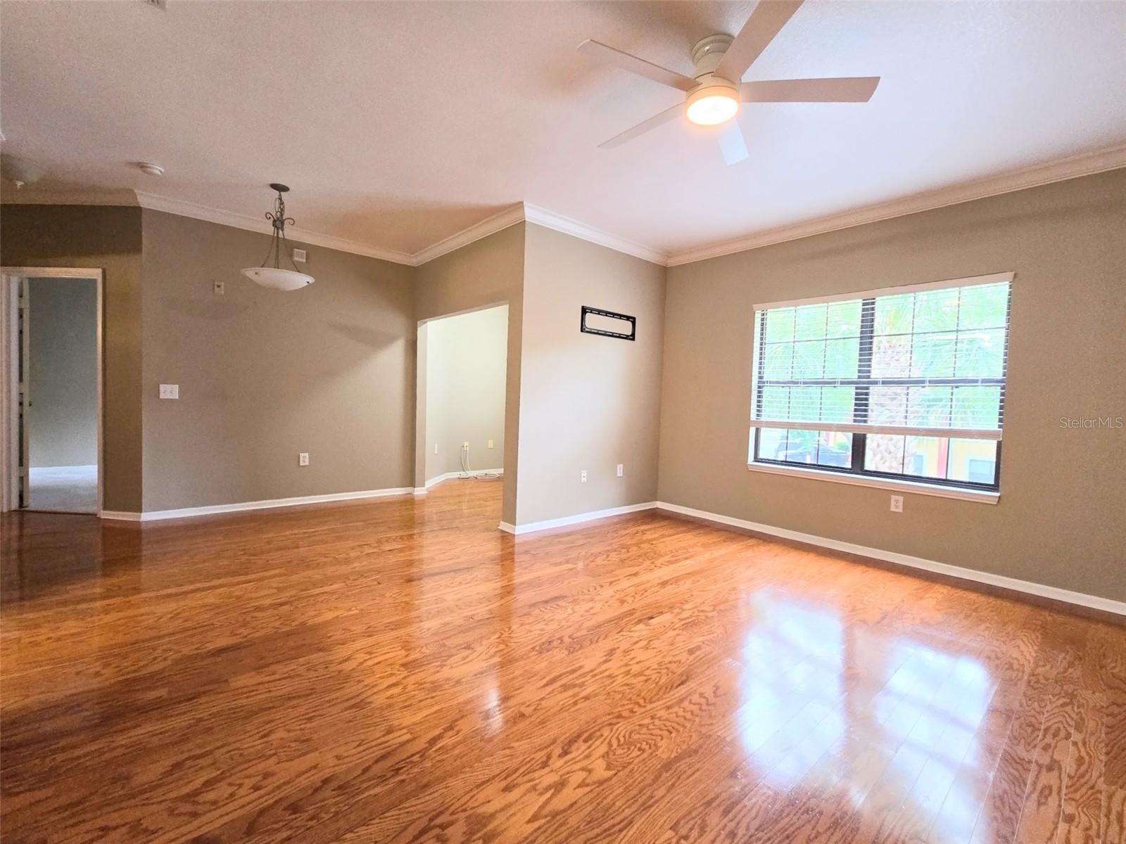 Image 2 of 18 For 2188 Chianti Place 10-102