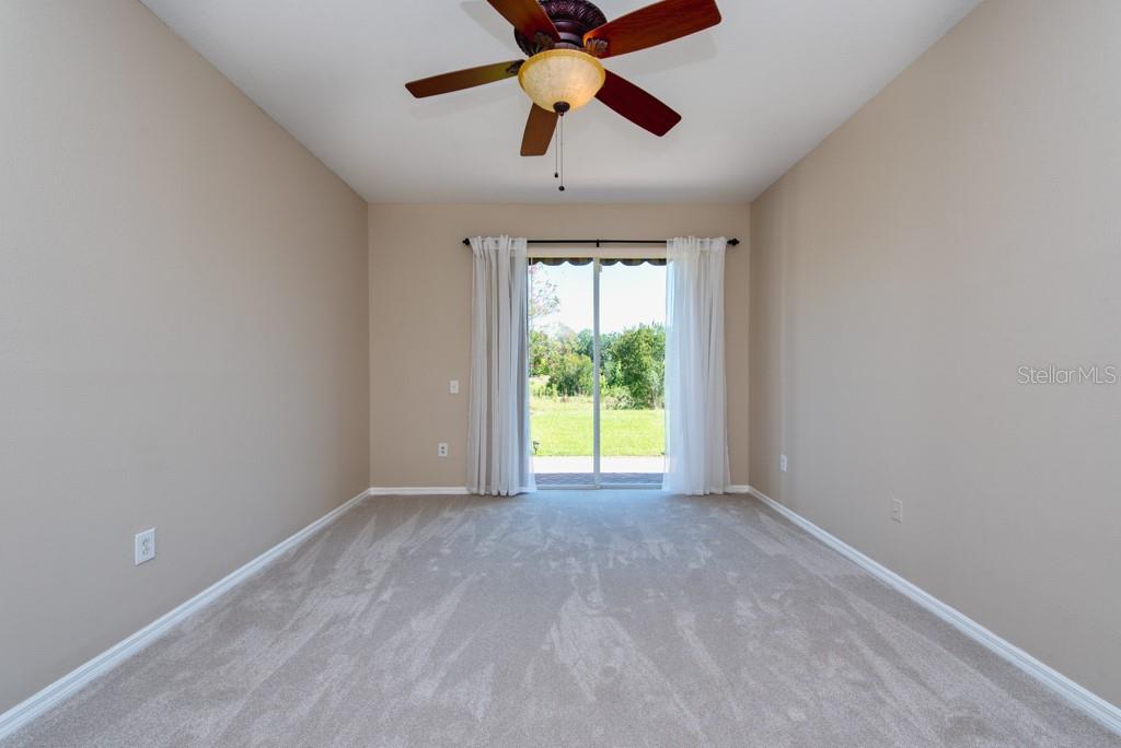 Image 14 of 43 For 27652 Sky Lake Circle