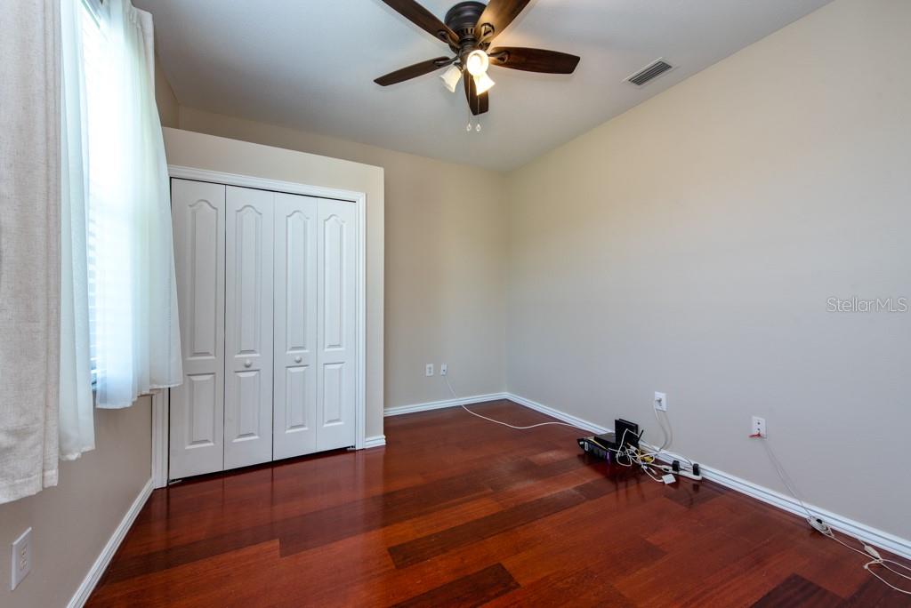 Image 18 of 43 For 27652 Sky Lake Circle