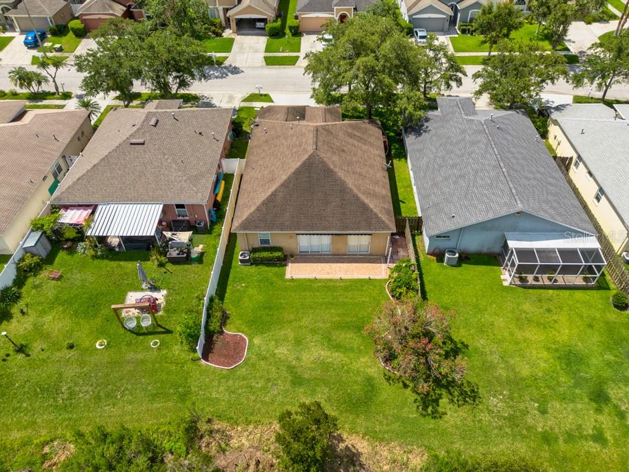 Image 40 of 43 For 27652 Sky Lake Circle