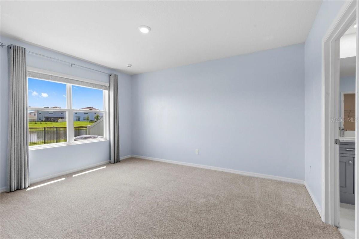 Listing photo id 8 for 33369 Hamilton Hill Lane