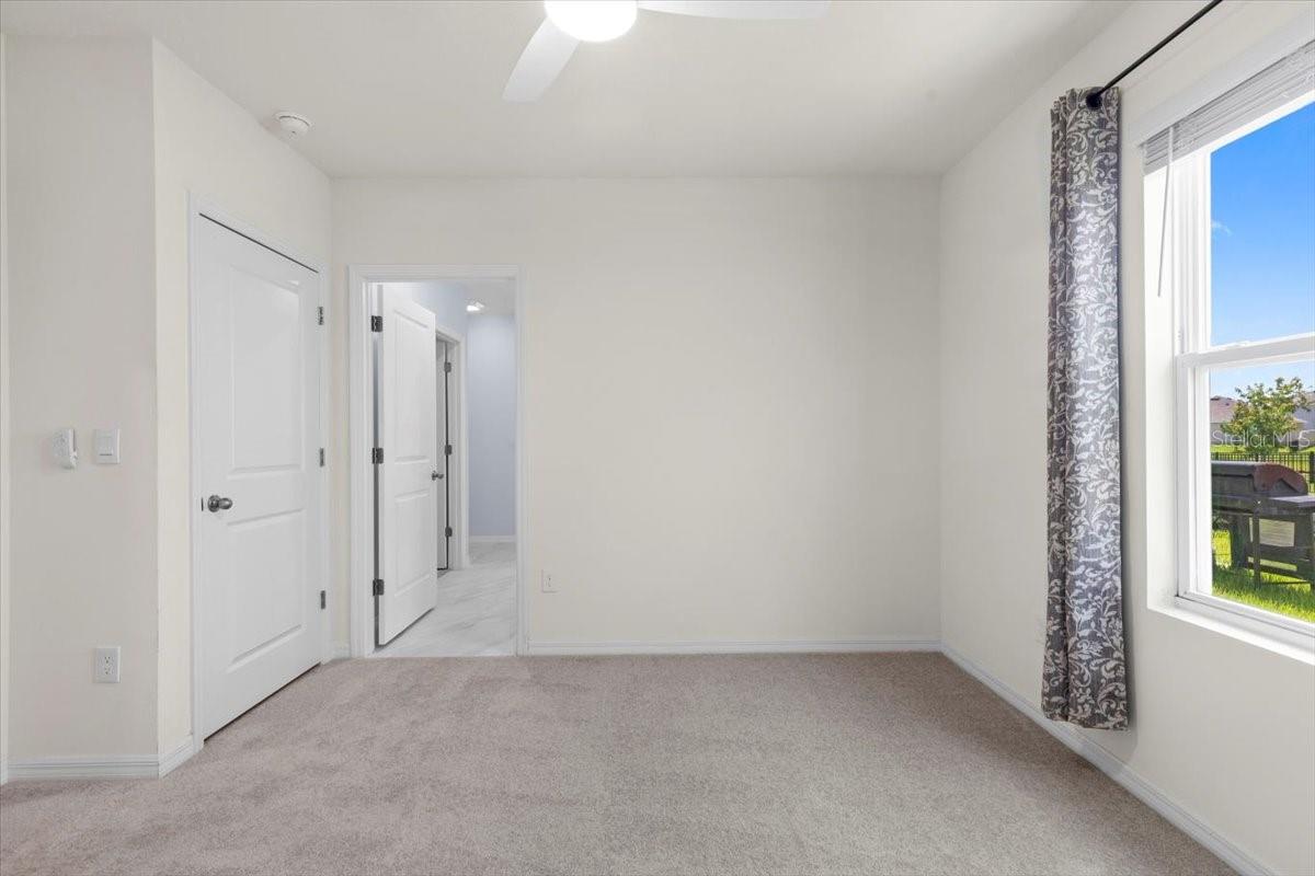 Listing photo id 17 for 33369 Hamilton Hill Lane