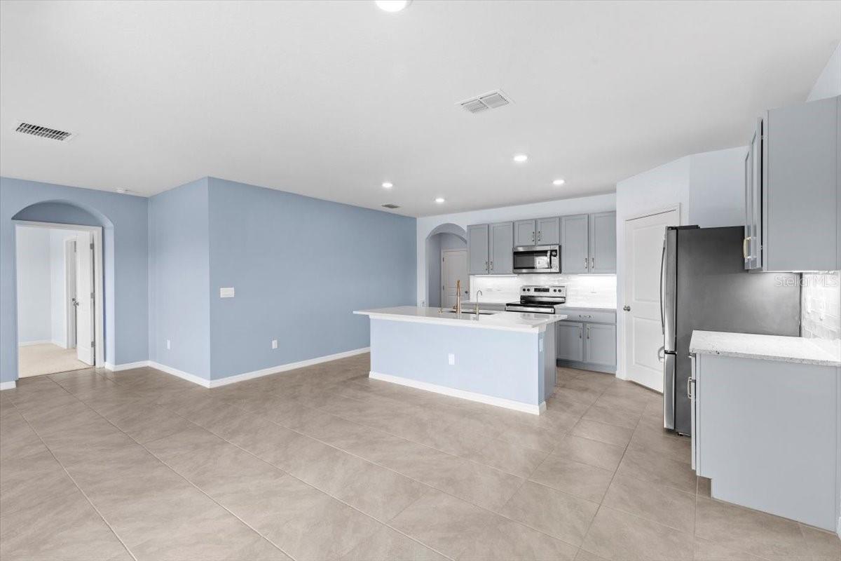 Listing photo id 6 for 33369 Hamilton Hill Lane