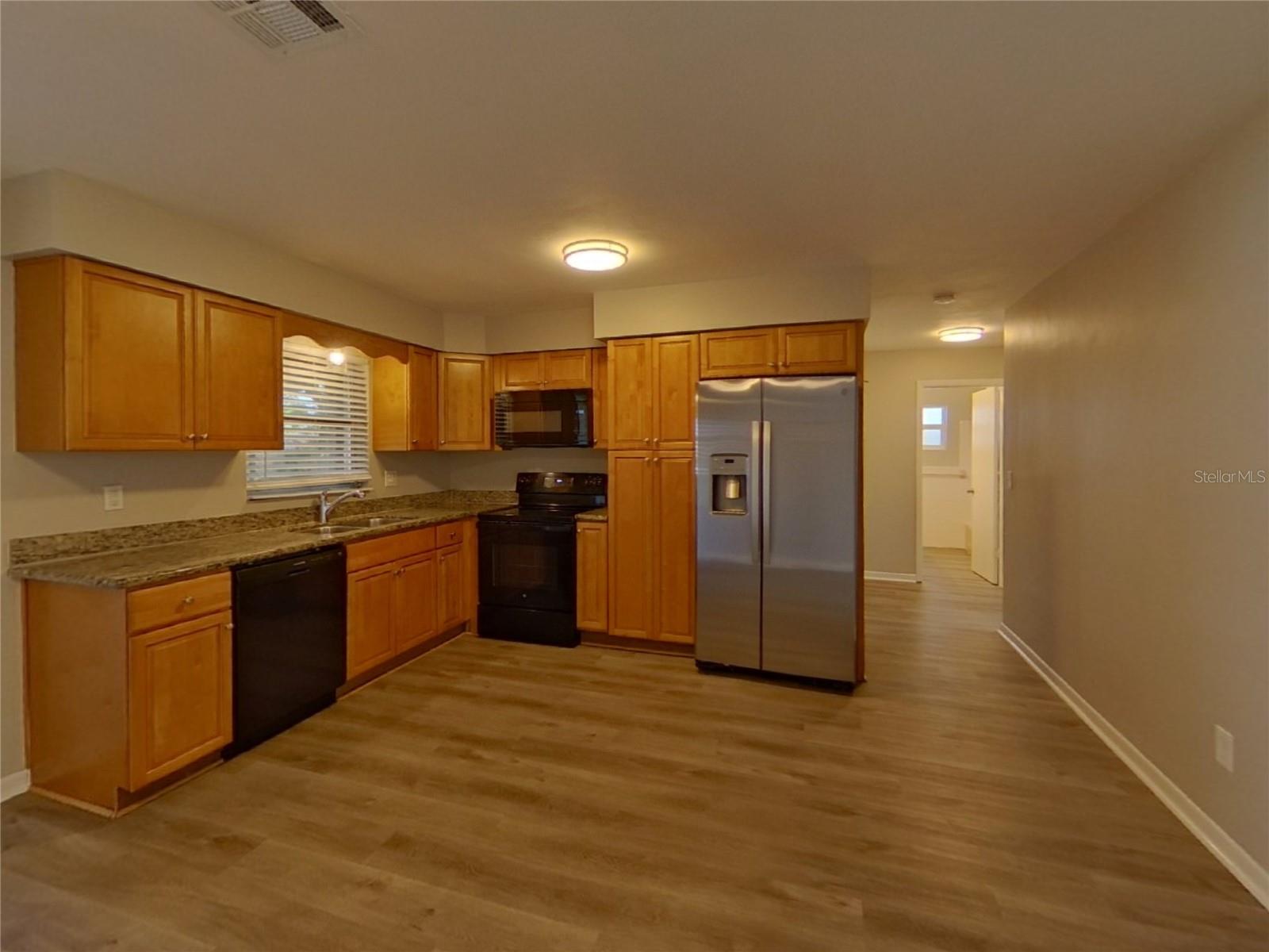 Image 6 of 17 For 2258 Lake Drive