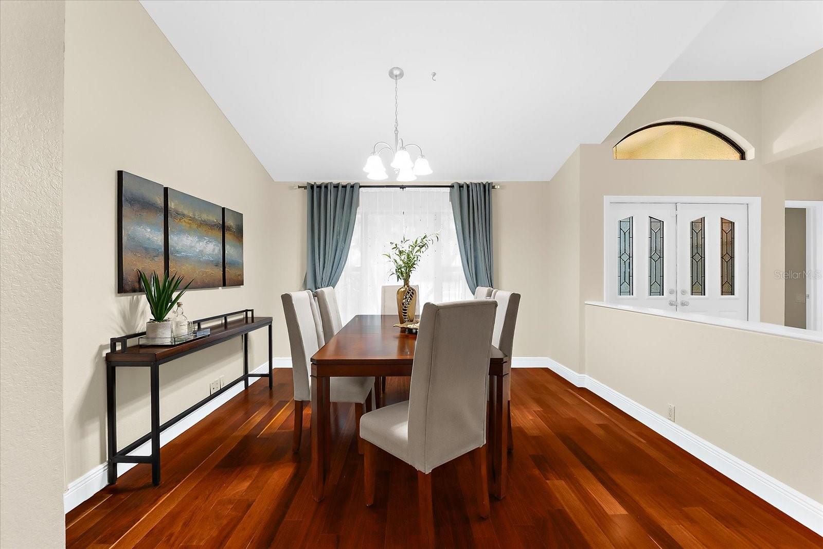 Image 10 of 61 For 3360 Hickorywood Way