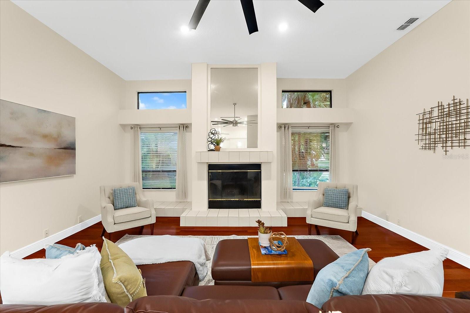Image 20 of 61 For 3360 Hickorywood Way