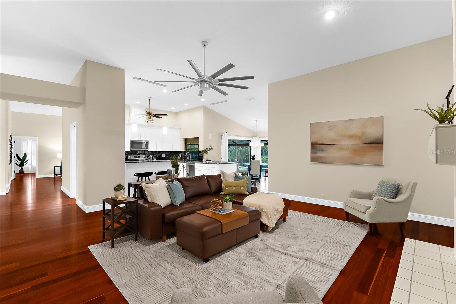 Image 22 of 61 For 3360 Hickorywood Way
