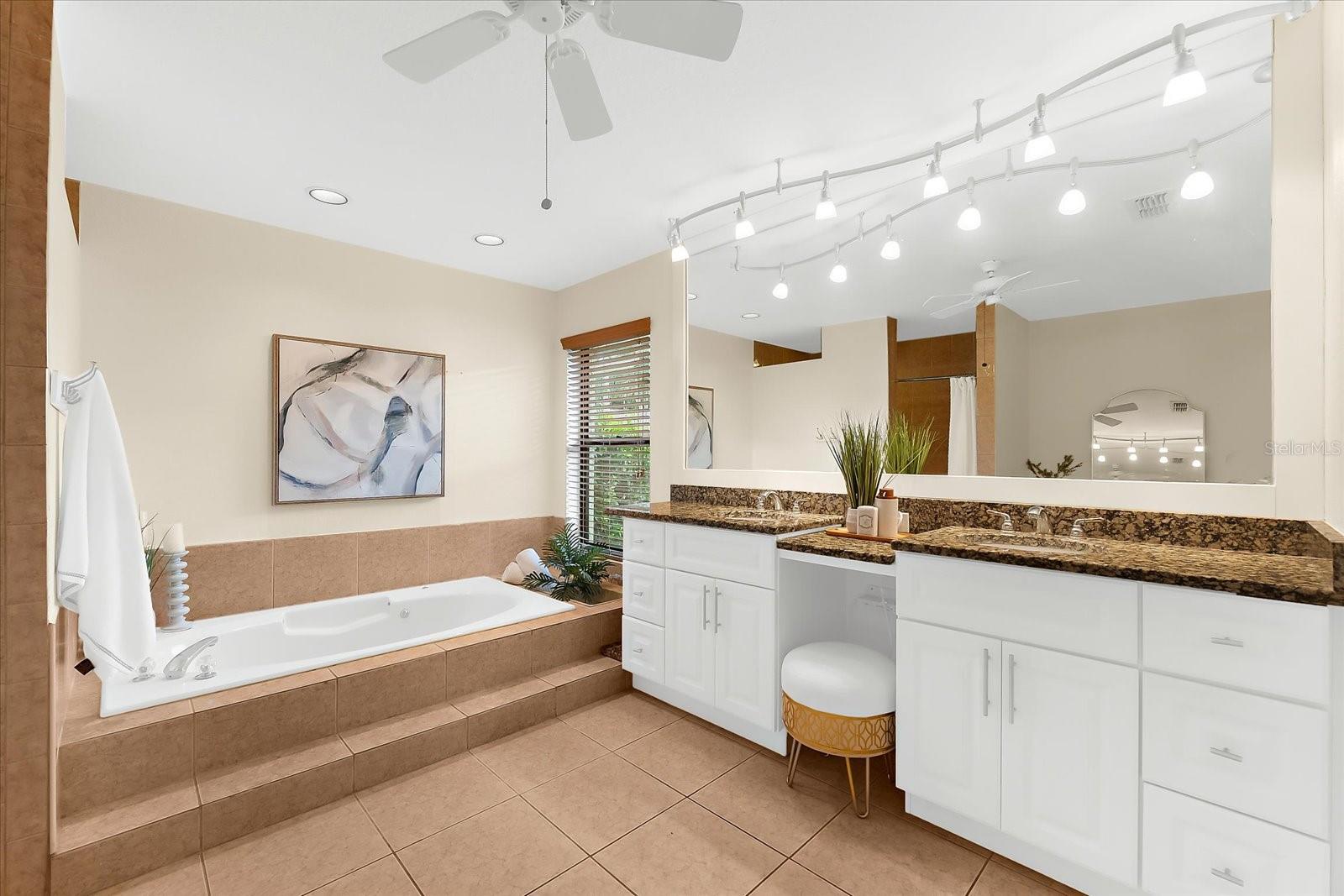 Image 32 of 61 For 3360 Hickorywood Way
