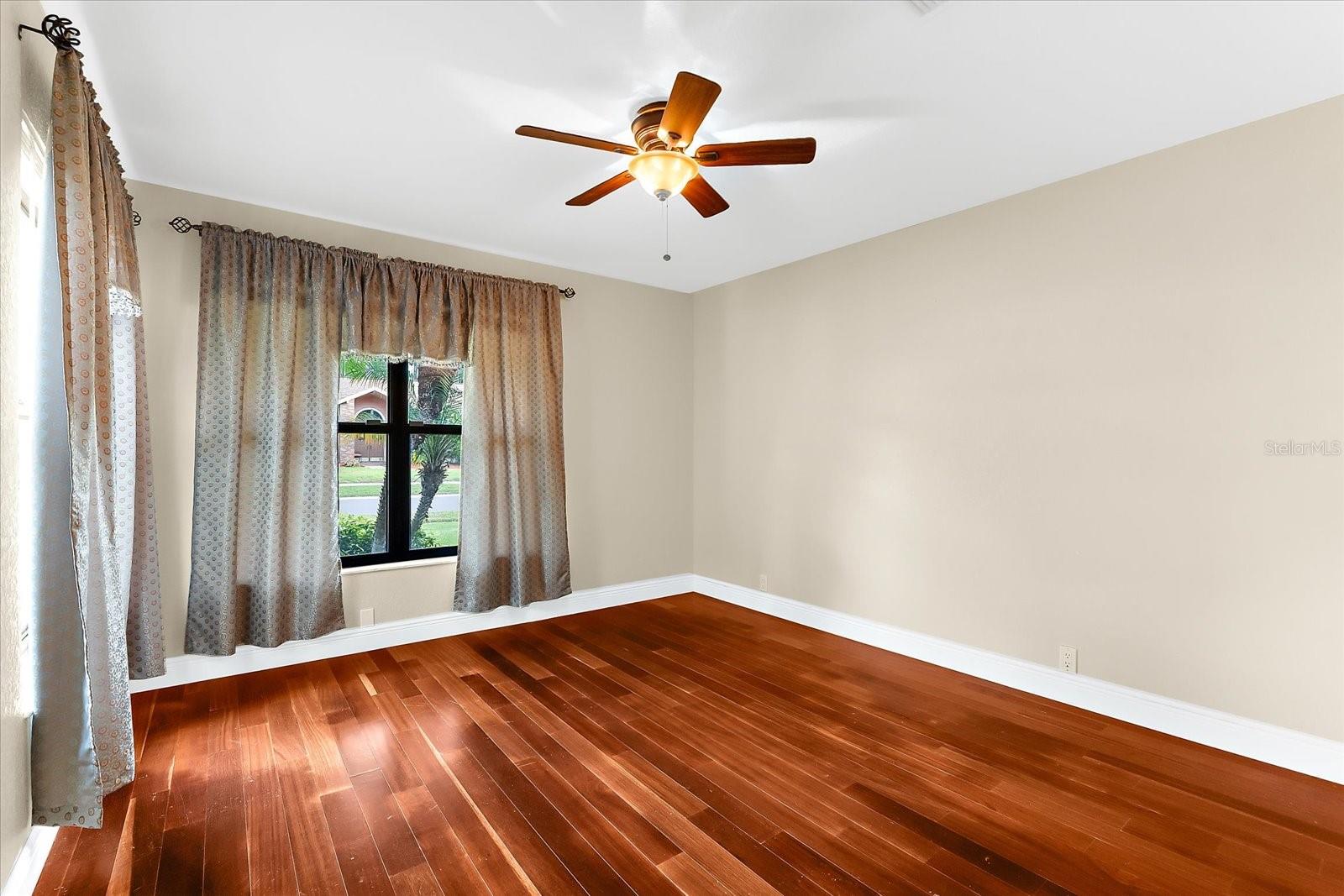 Image 34 of 61 For 3360 Hickorywood Way