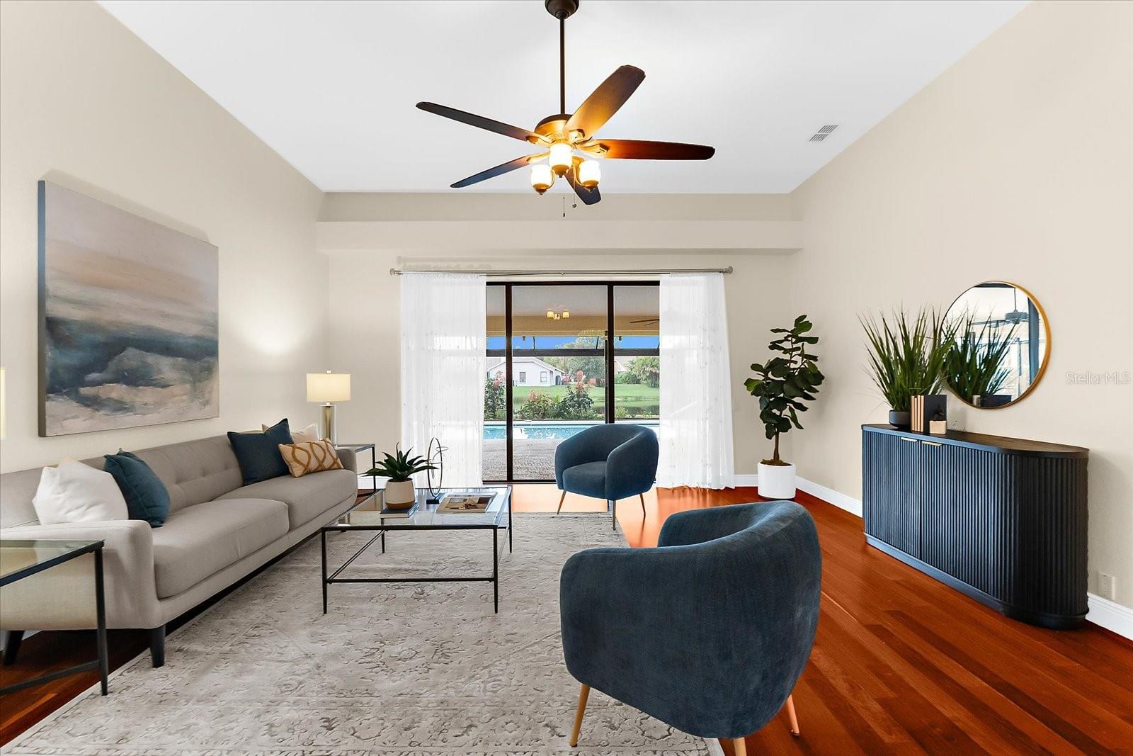 Image 4 of 61 For 3360 Hickorywood Way
