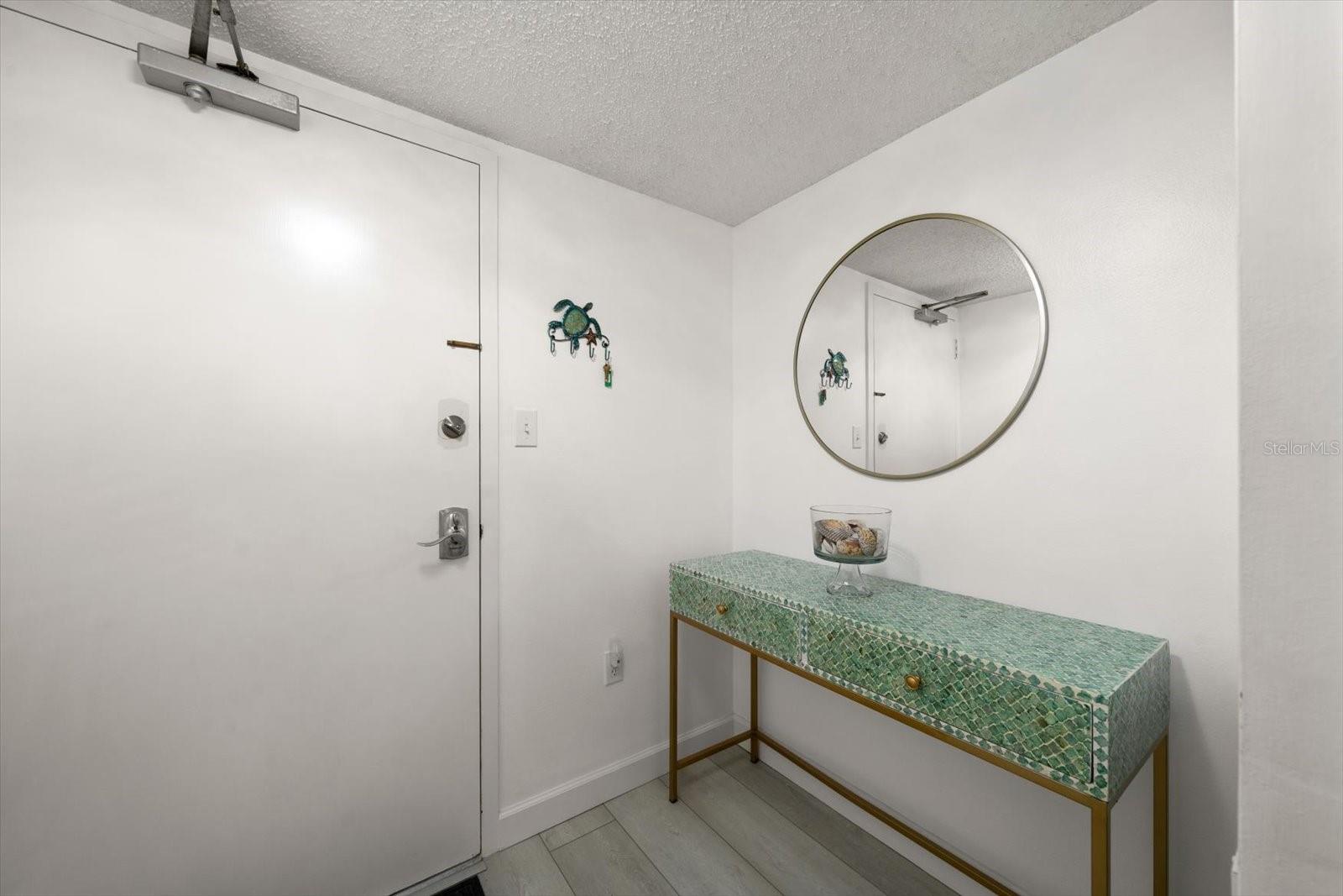 Image 19 of 32 For 440 Gulfview Boulevard 1404