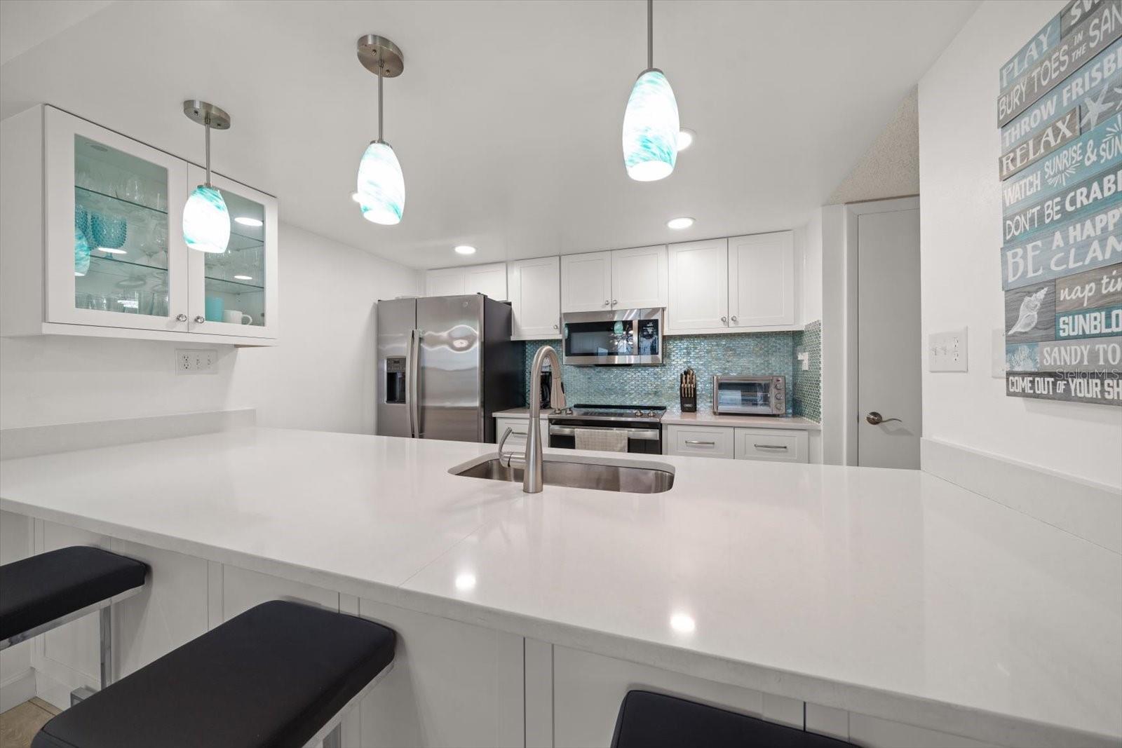 Image 7 of 32 For 440 Gulfview Boulevard 1404