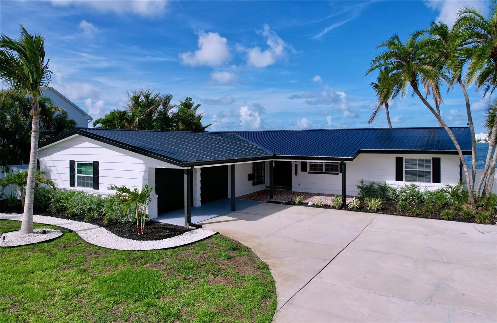 Image 4 of 64 For 1978 Dolphin Boulevard S