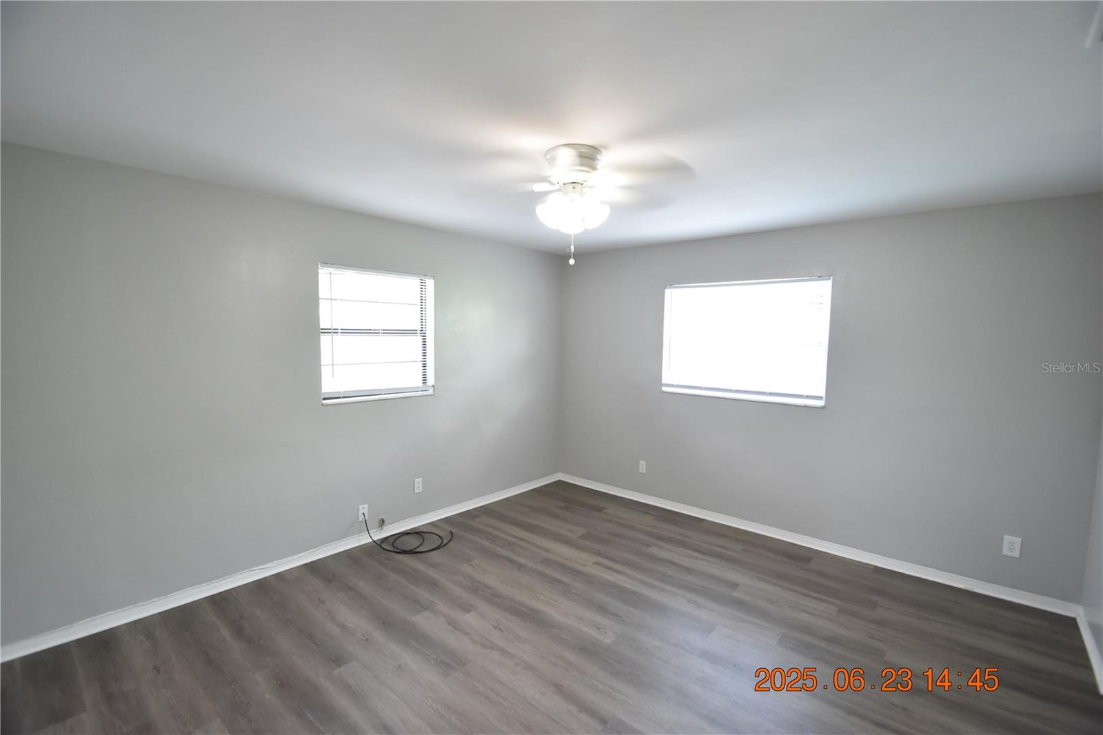 Image 22 of 30 For 5124 18th Avenue N