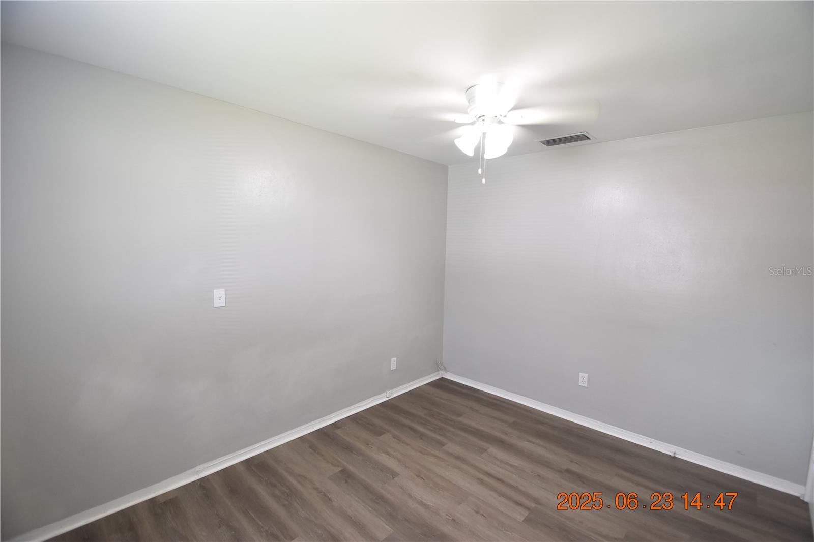 Image 29 of 30 For 5124 18th Avenue N