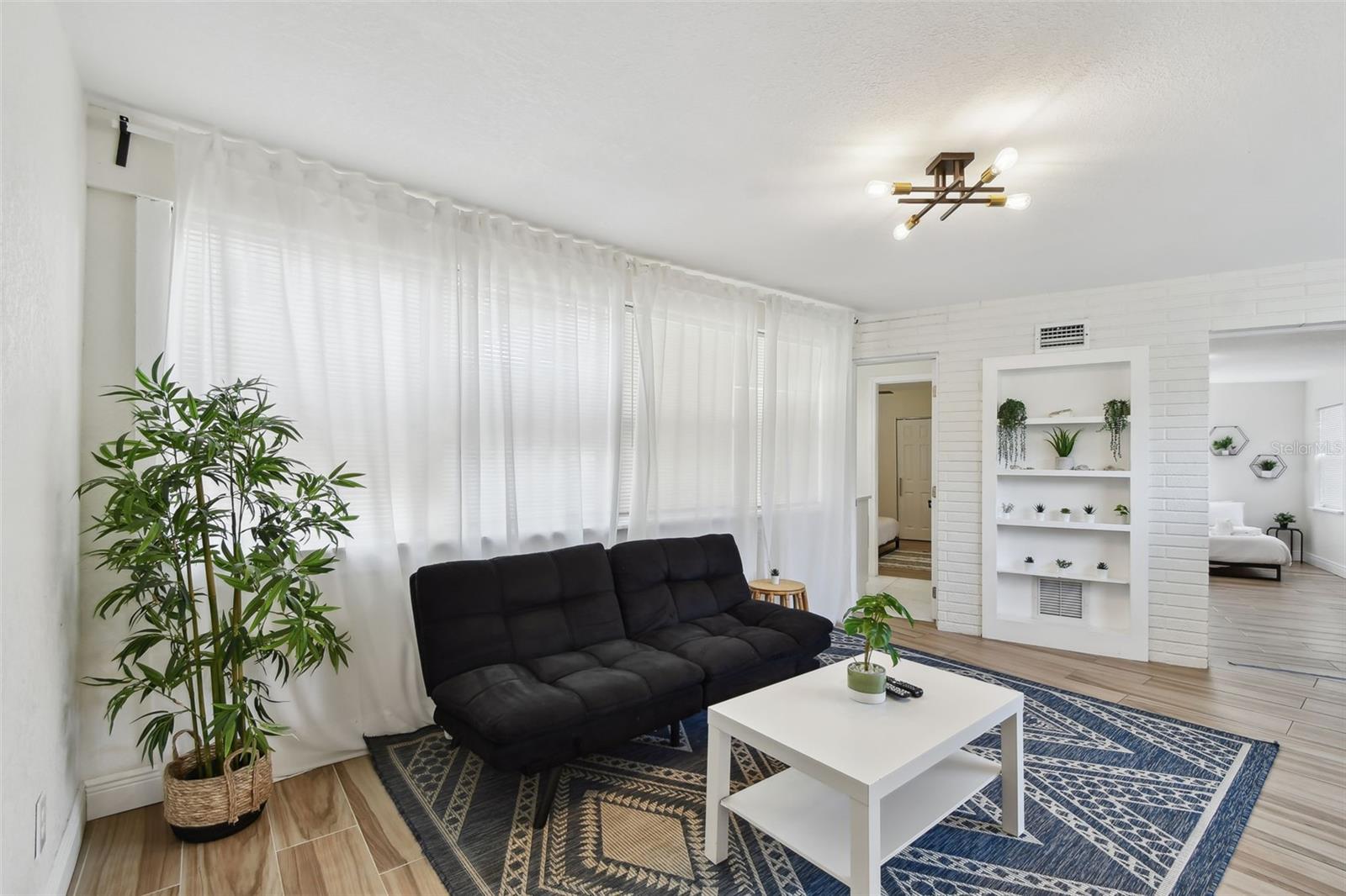 Image 15 of 29 For 2508 Imlay Court S