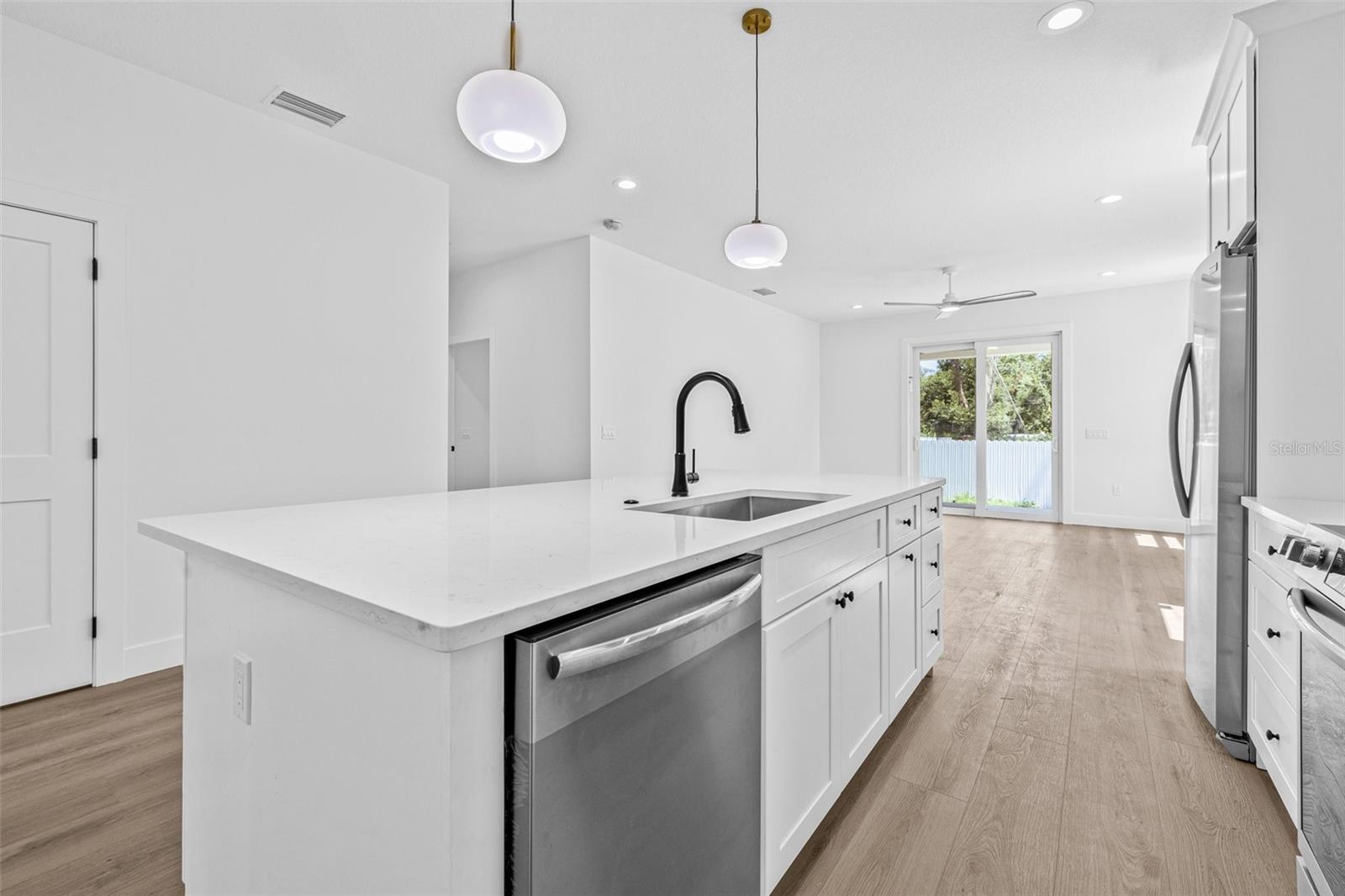 Image 11 of 33 For 7617 Alvina Street