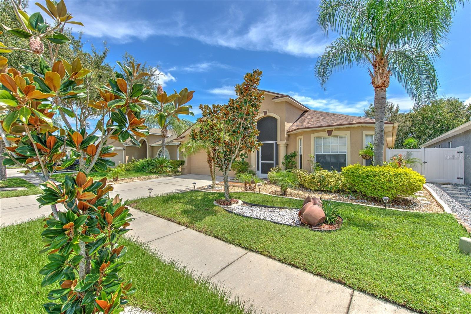 Details for 7254 Parkersburg Drive, WESLEY CHAPEL, FL 33545