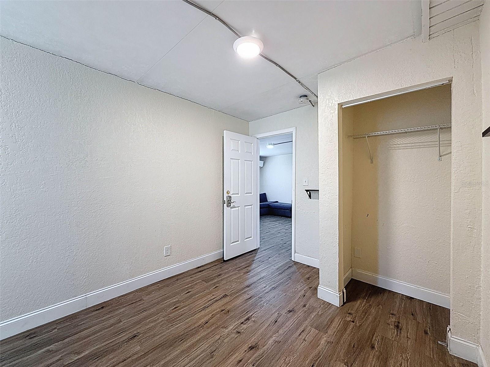 Image 34 of 73 For 425 49th Street N