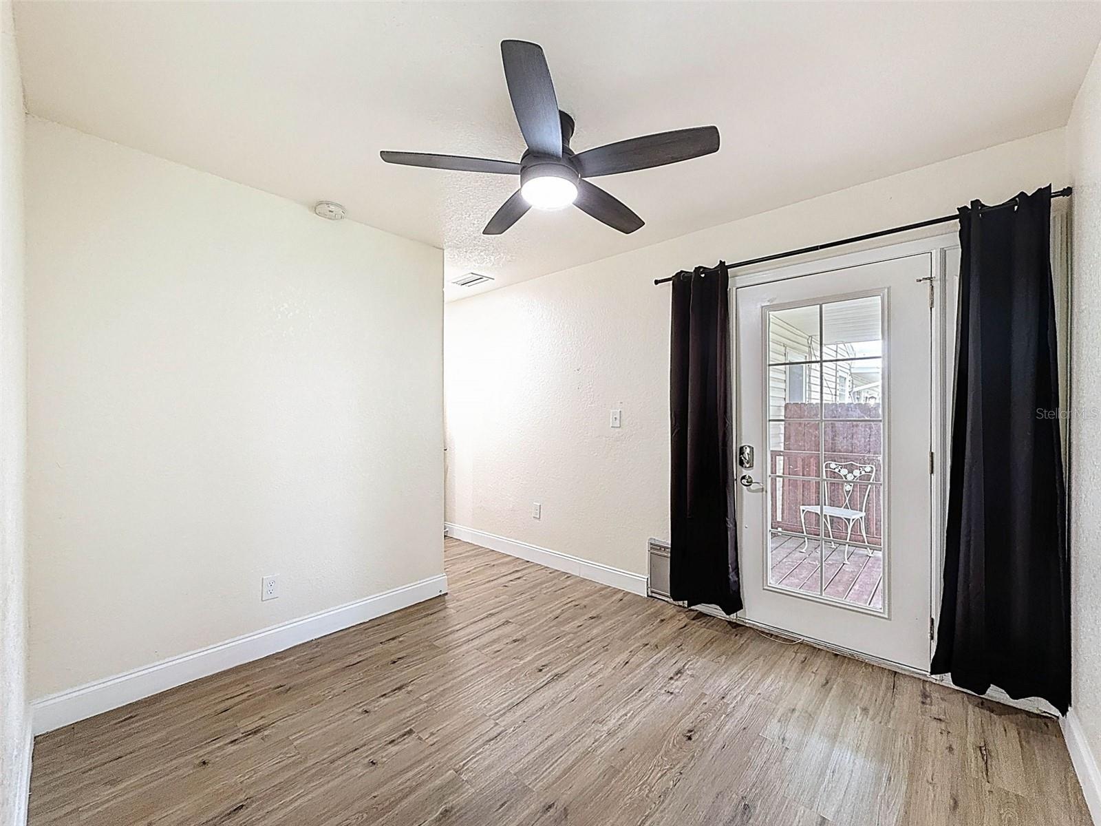 Image 55 of 73 For 425 49th Street N