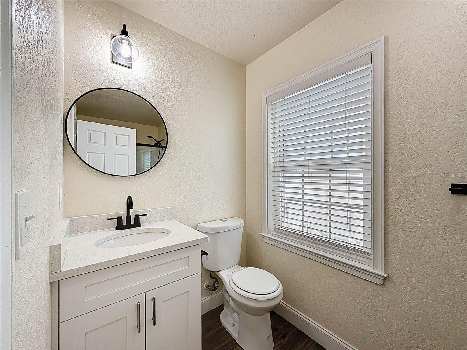 Image 61 of 73 For 425 49th Street N