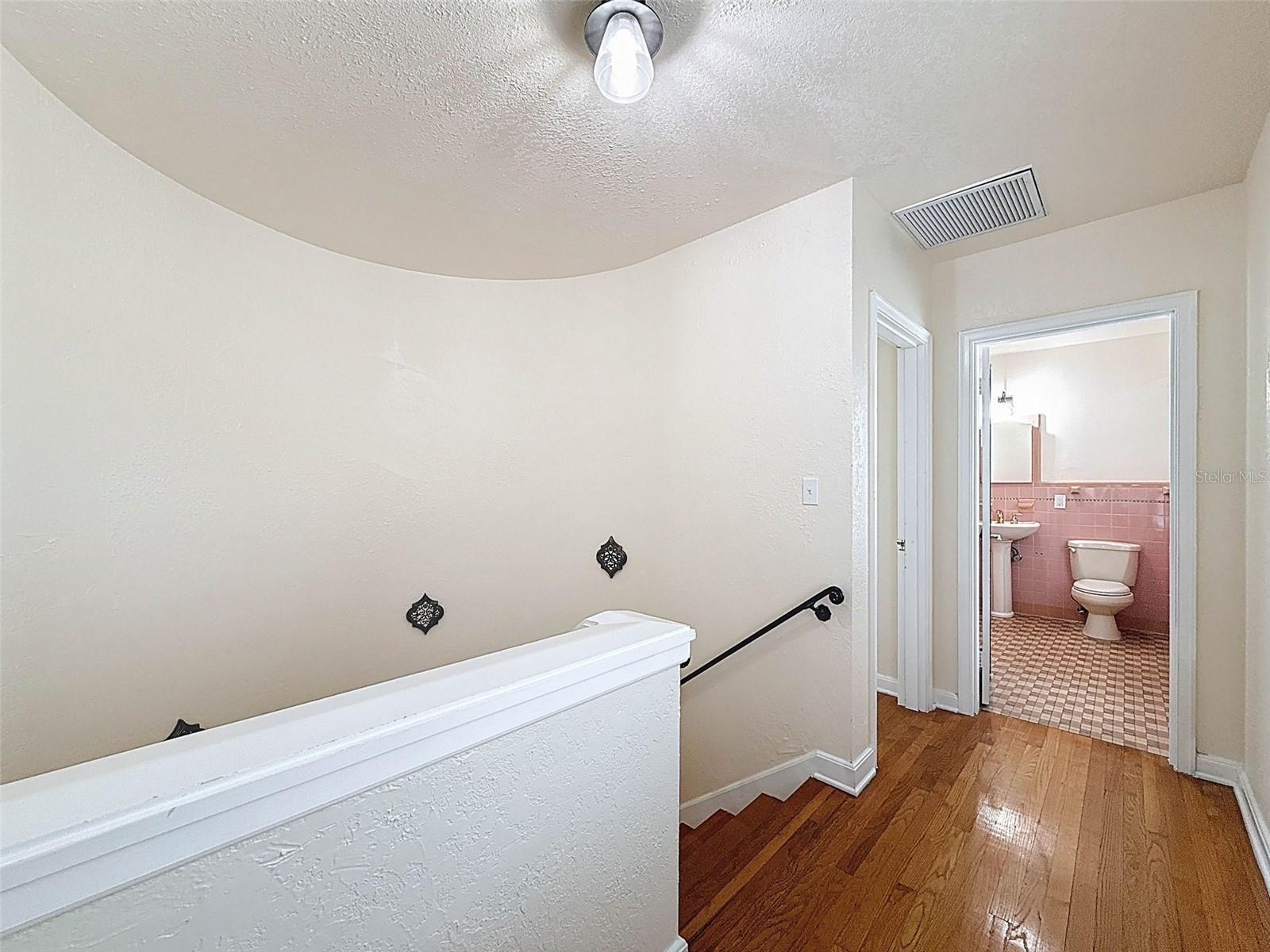 Image 72 of 73 For 425 49th Street N