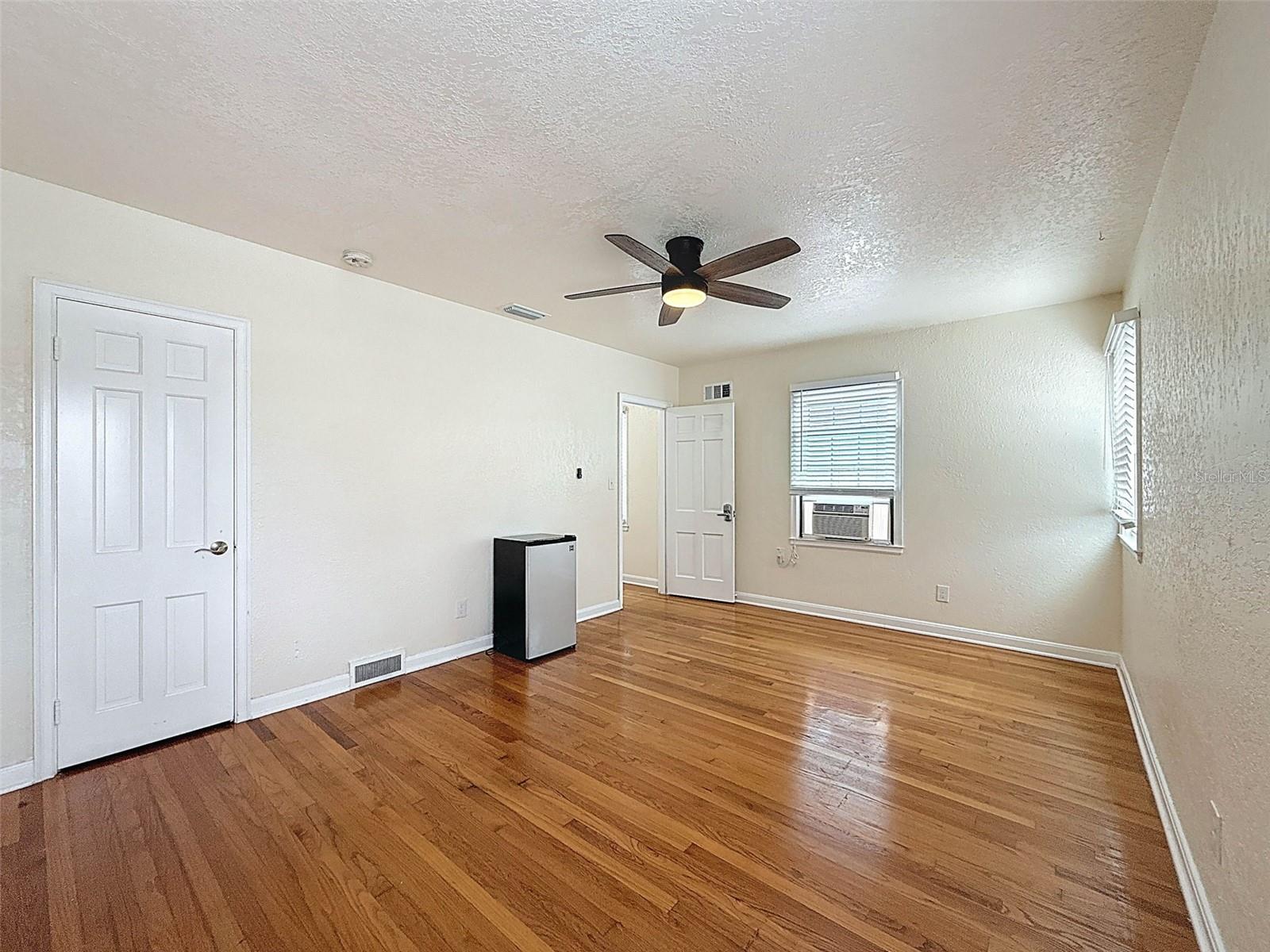 Image 73 of 73 For 425 49th Street N