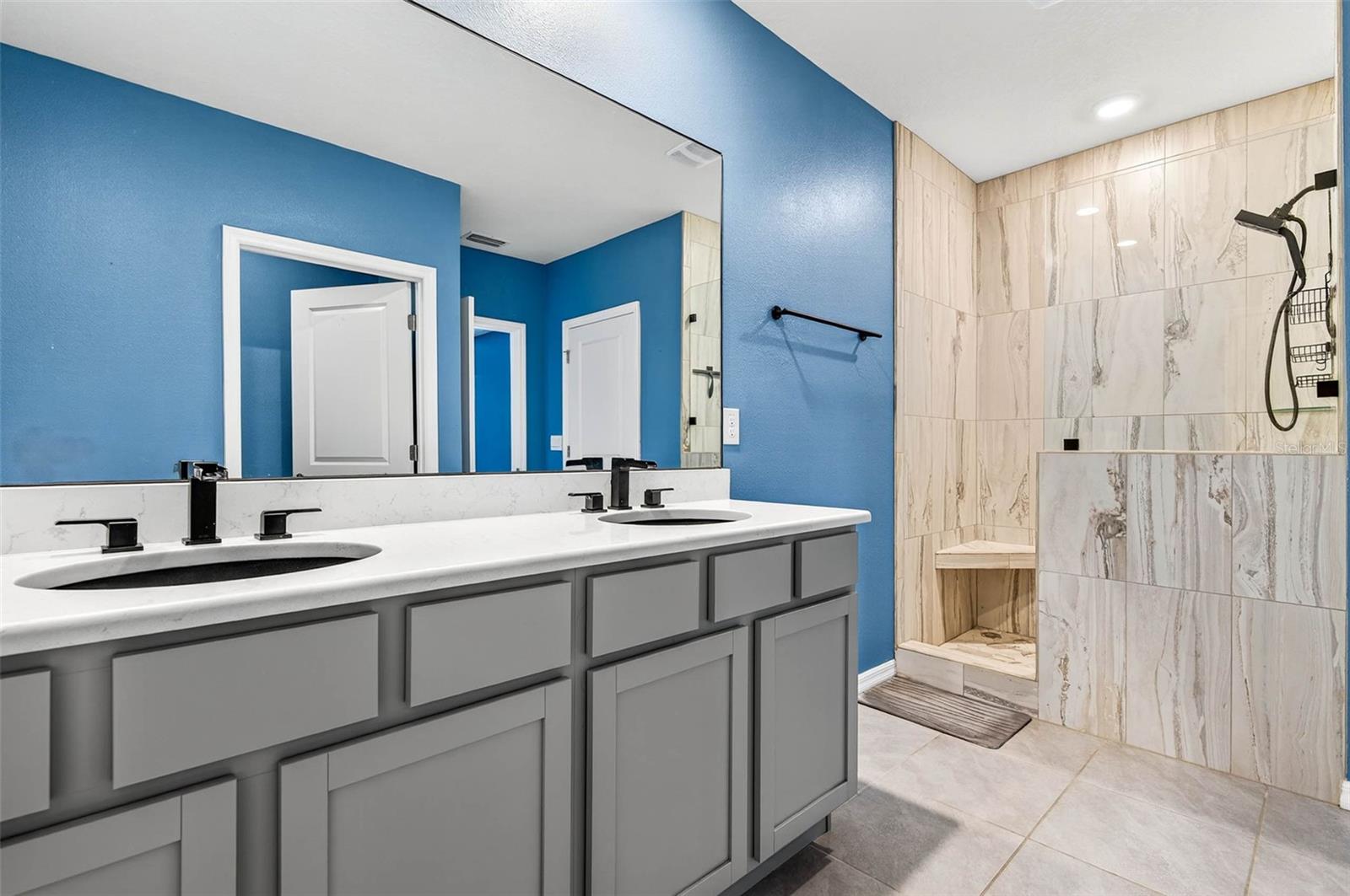 Image 30 of 52 For 3384 Suncoast Plains Drive