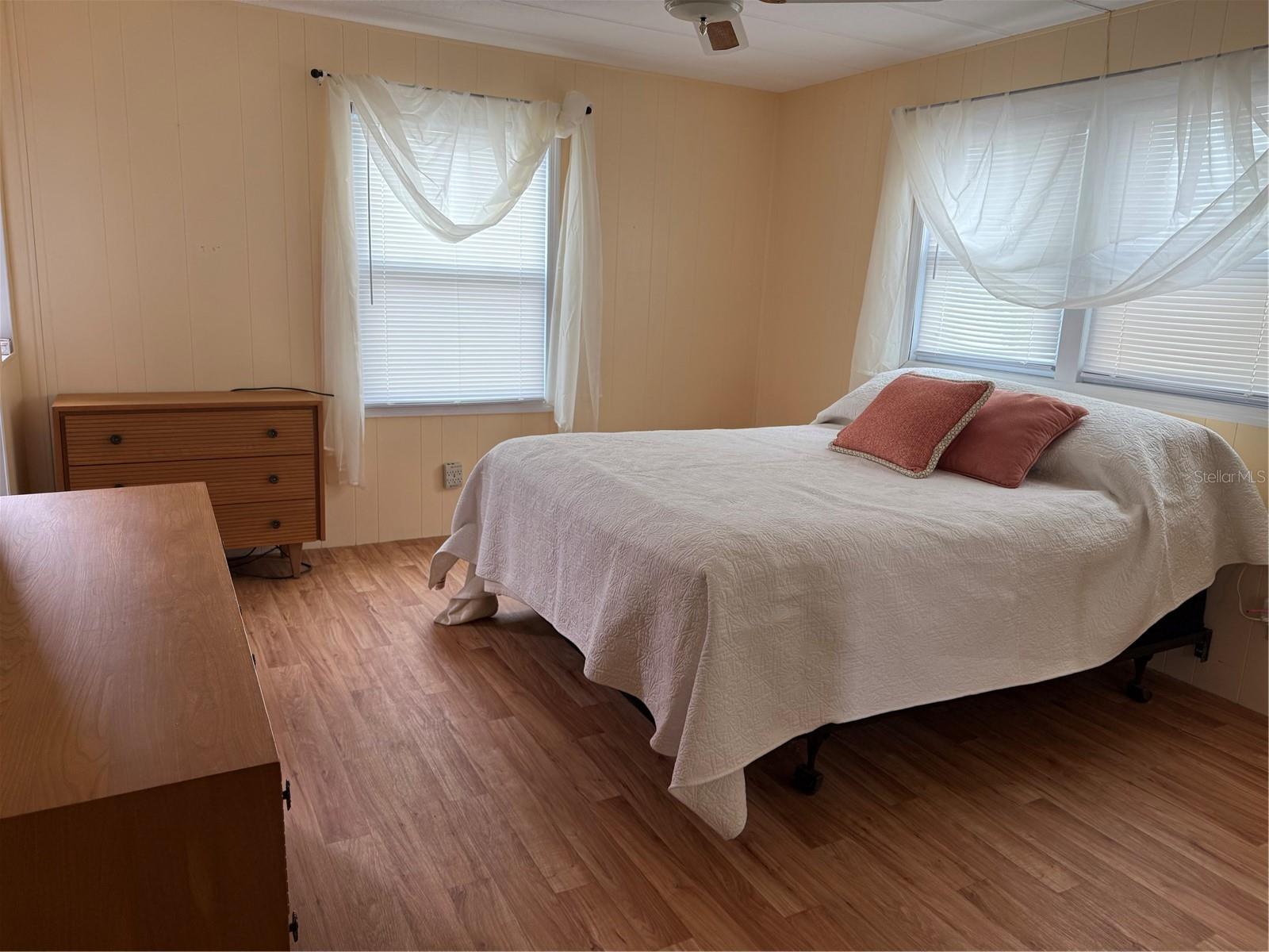Image 12 of 23 For 12335 George Drive