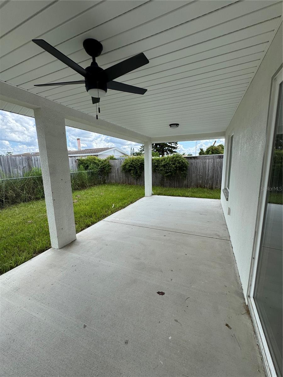 Image 16 of 17 For 3329 Roxbury Drive