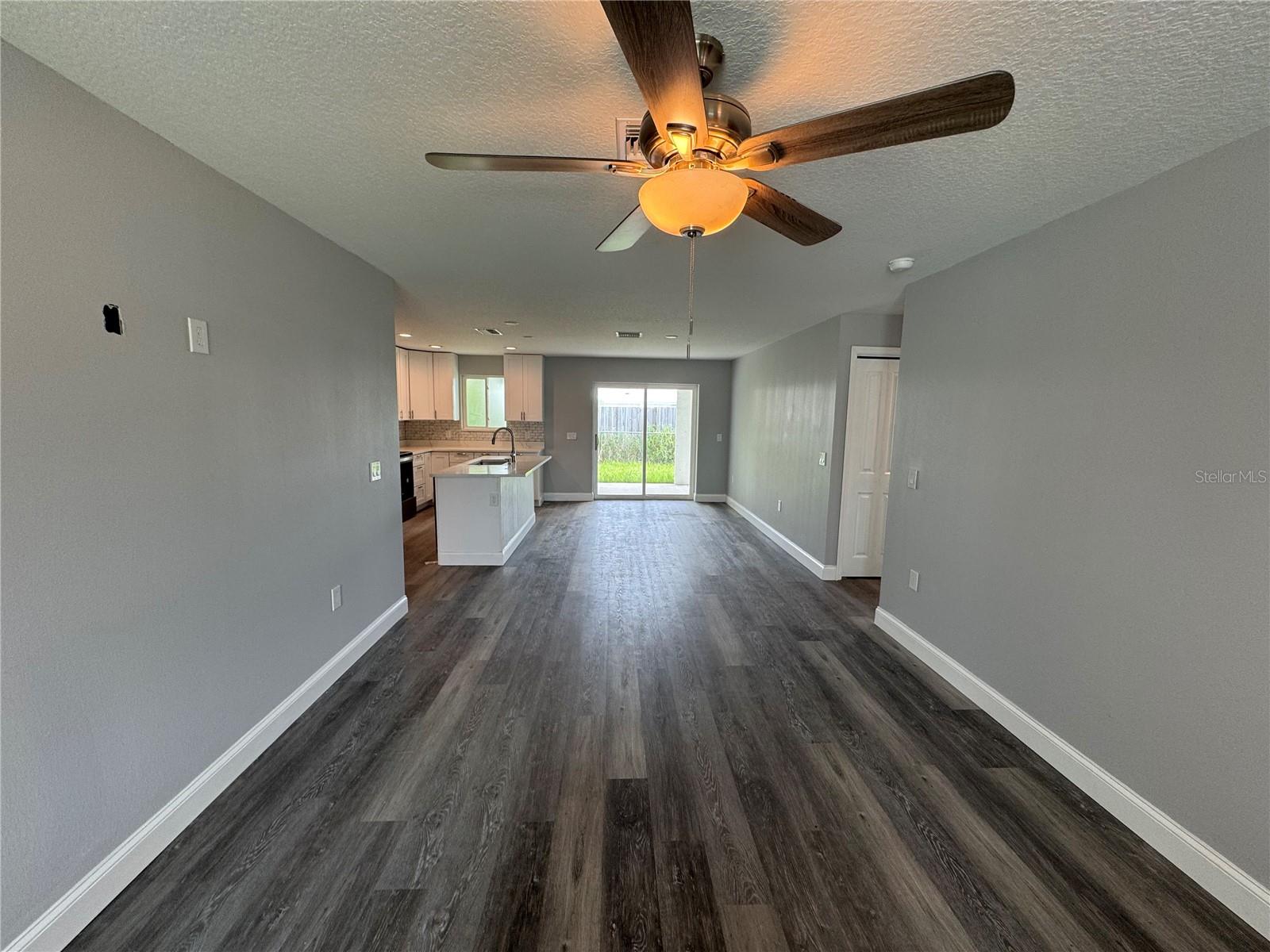 Image 3 of 17 For 3329 Roxbury Drive