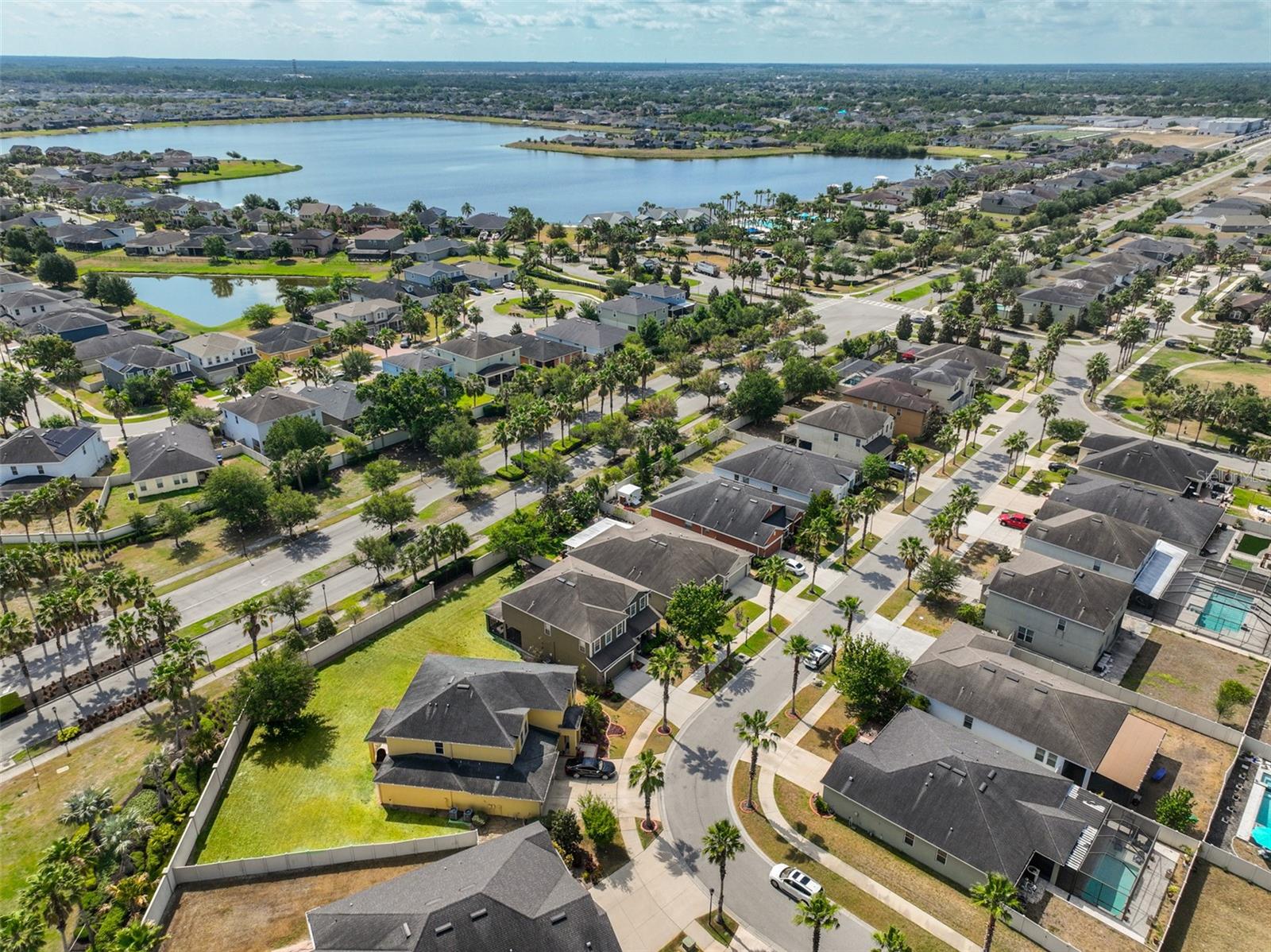 Image 49 of 60 For 11044 Spring Point Circle