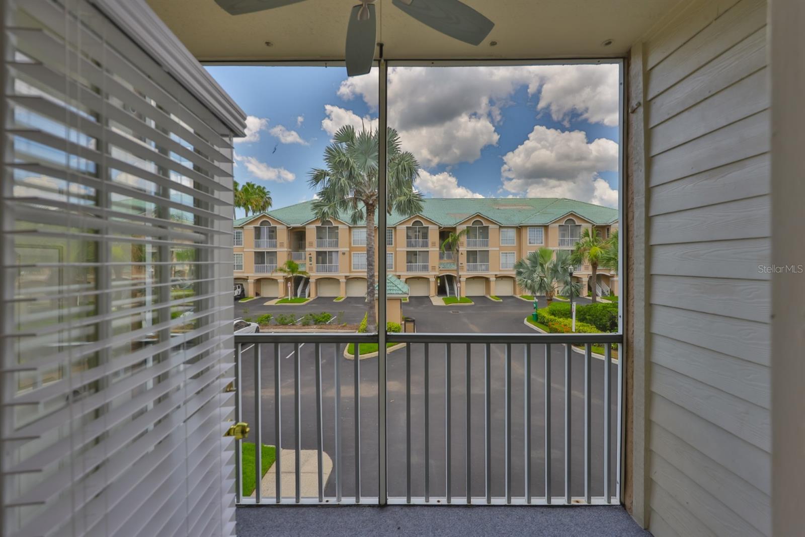 Image 37 of 42 For 2201 Bay Club Circle