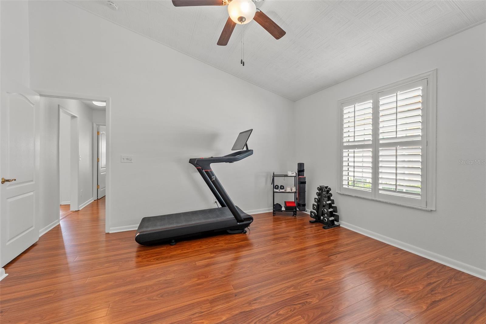 Image 12 of 40 For 2817 La Concha Drive