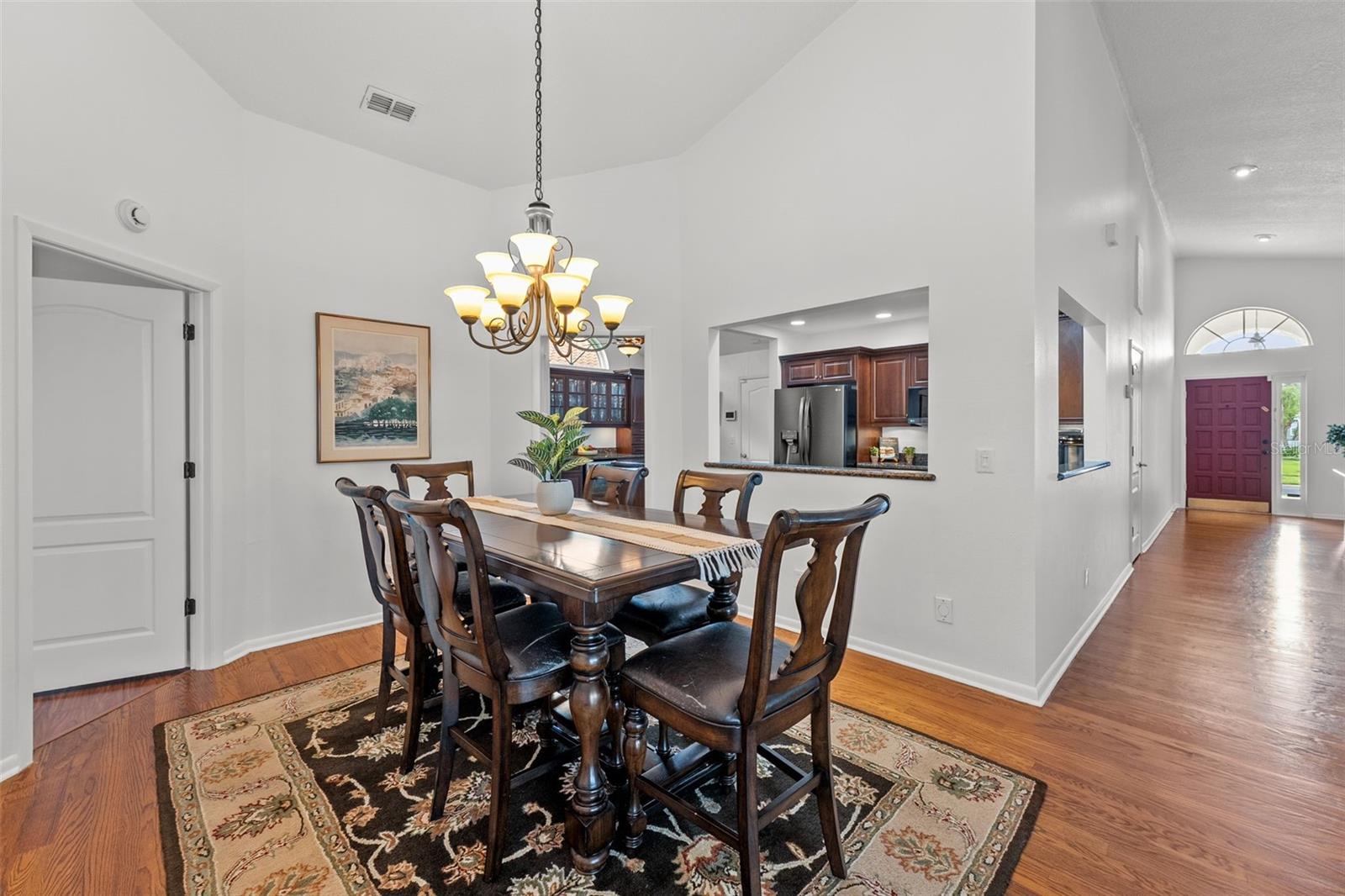 Image 18 of 40 For 2817 La Concha Drive