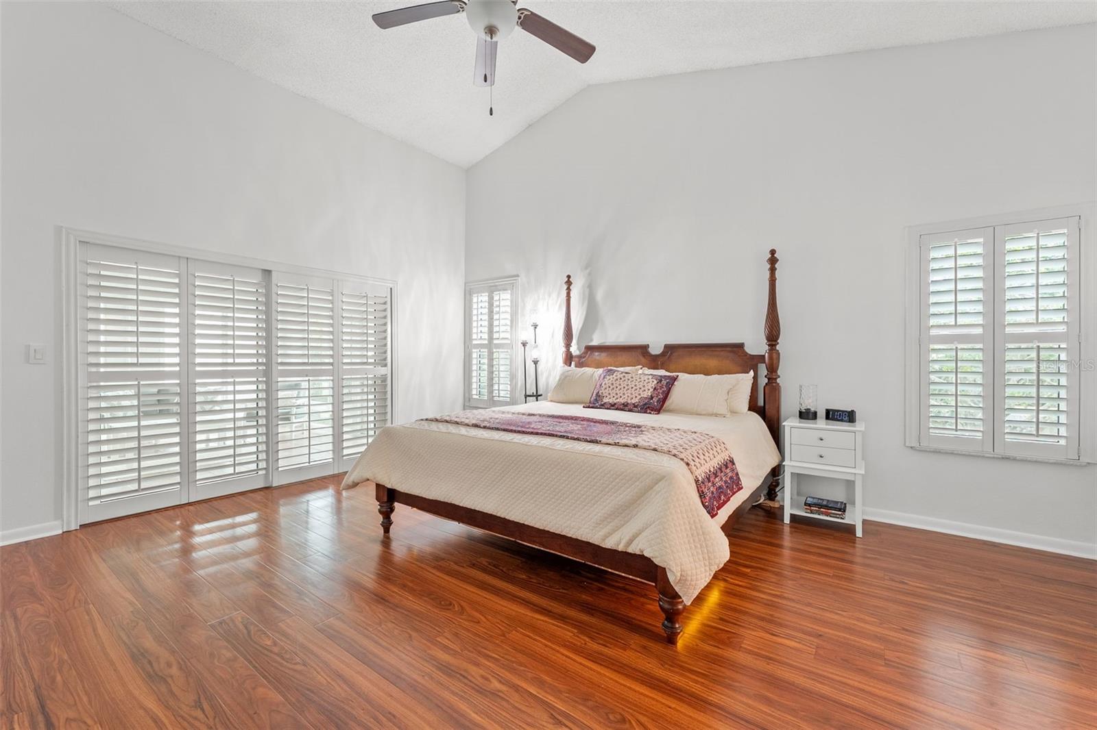 Image 25 of 40 For 2817 La Concha Drive