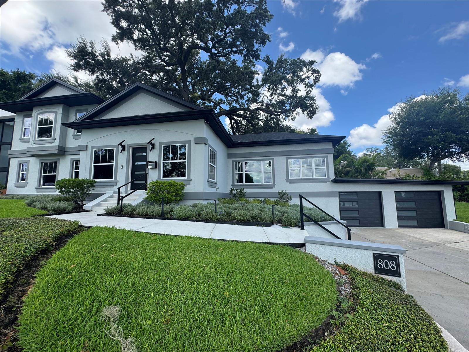 Image 2 of 38 For 808 Edgewater Drive