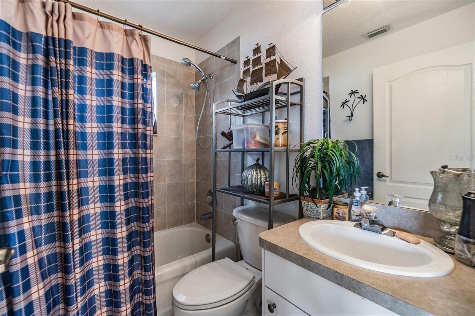 Image 10 of 36 For 7046 Frascati Loop