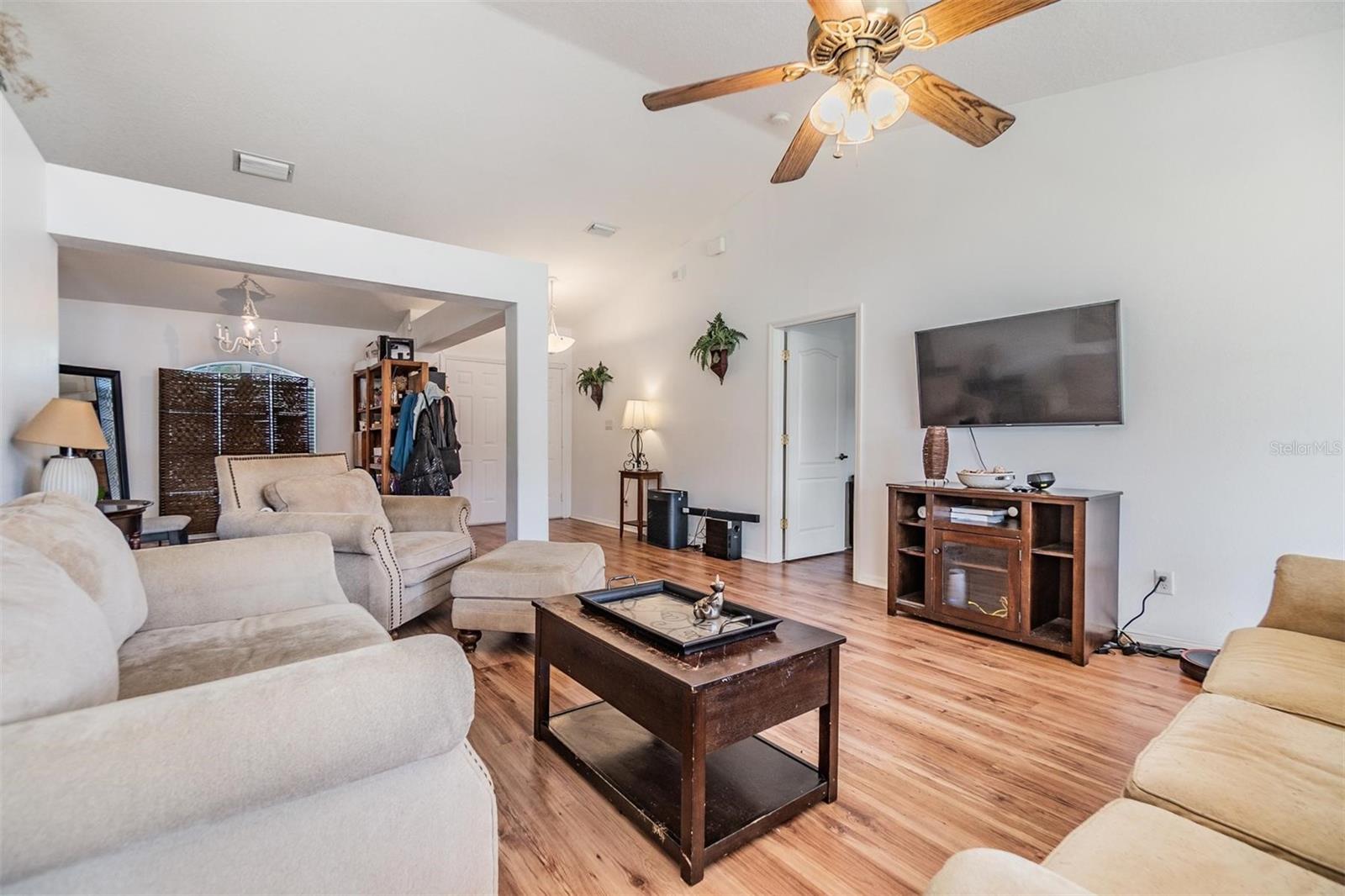 Image 14 of 36 For 7046 Frascati Loop