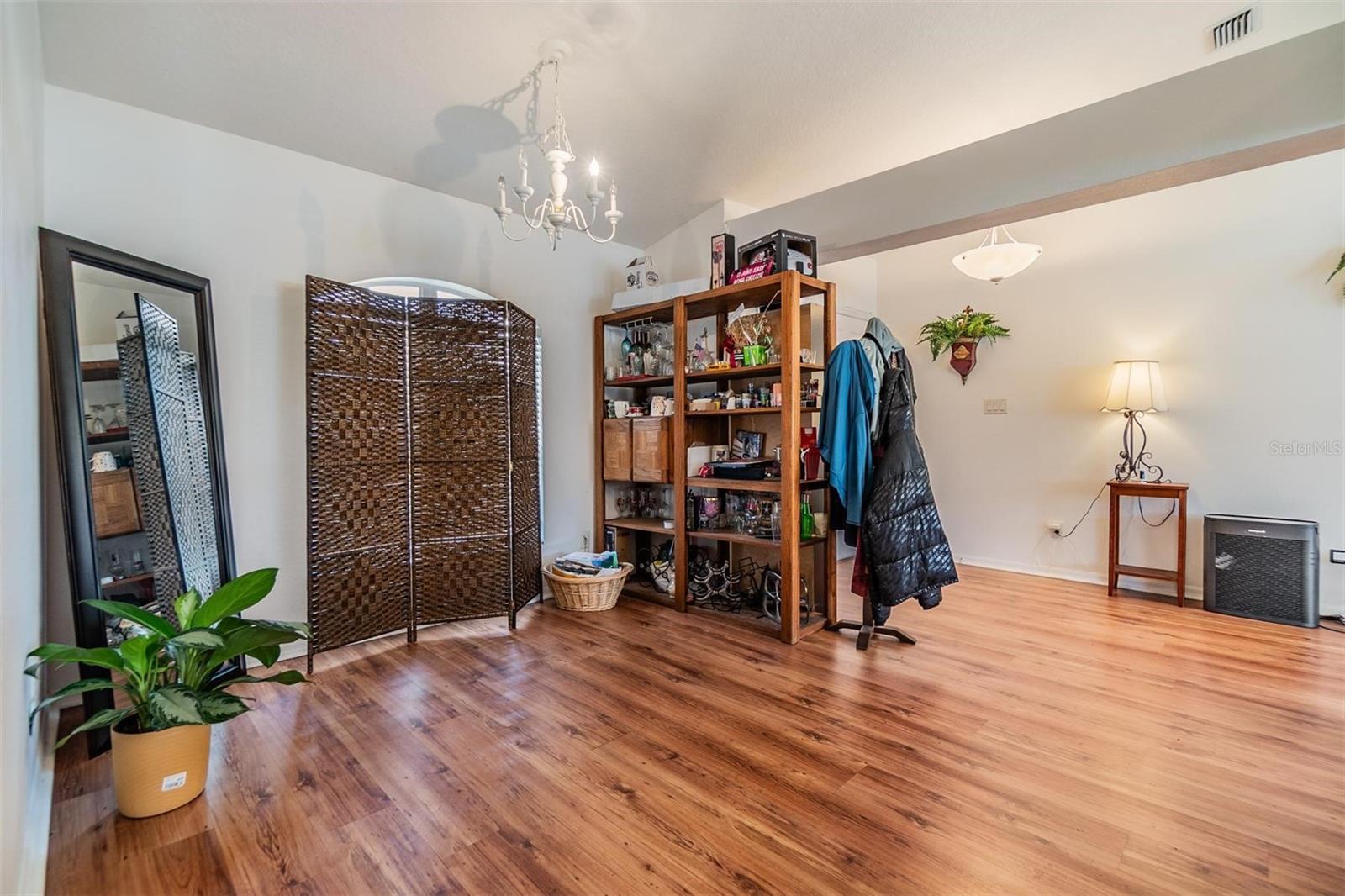Image 18 of 36 For 7046 Frascati Loop