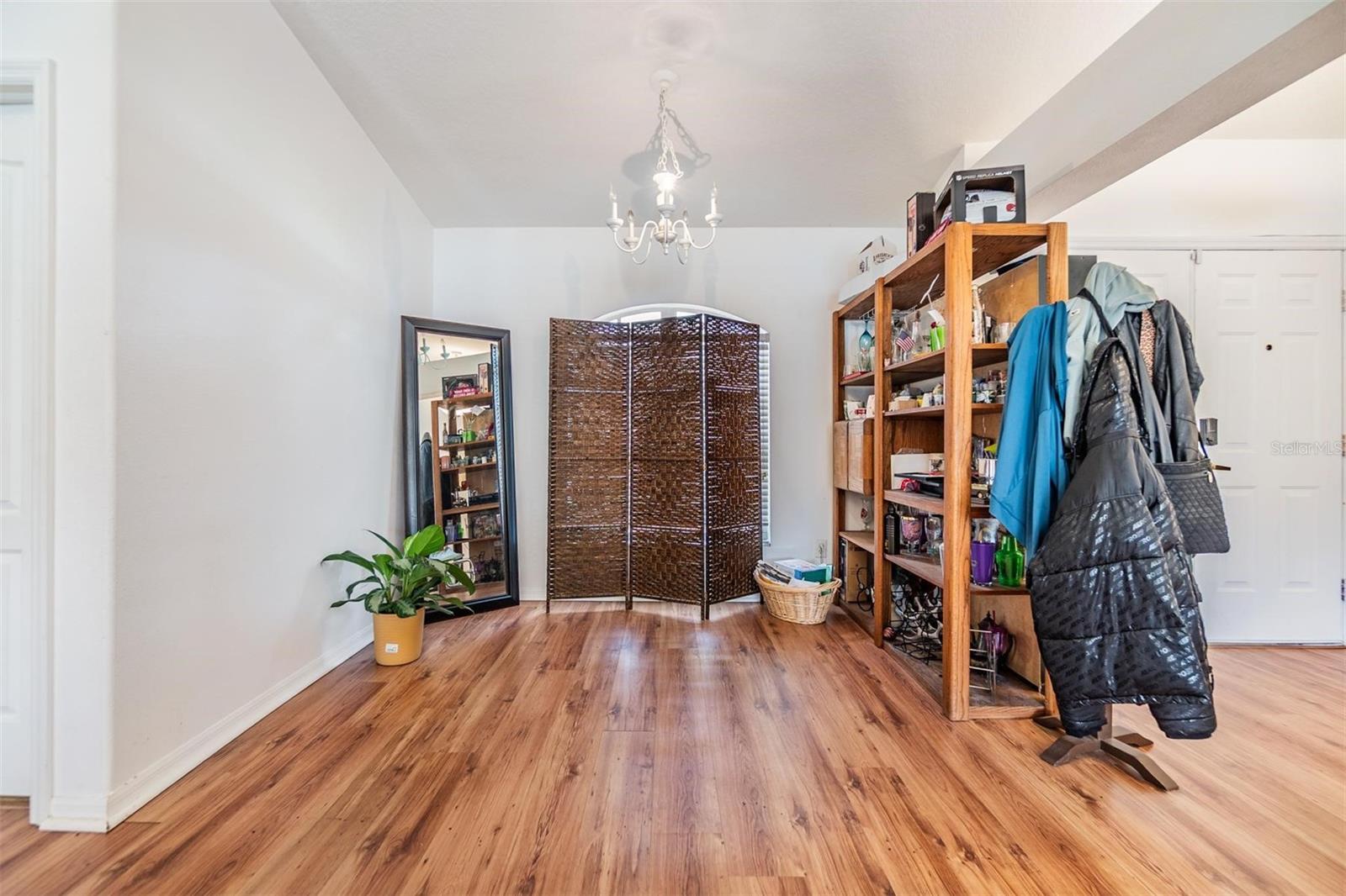 Image 19 of 36 For 7046 Frascati Loop