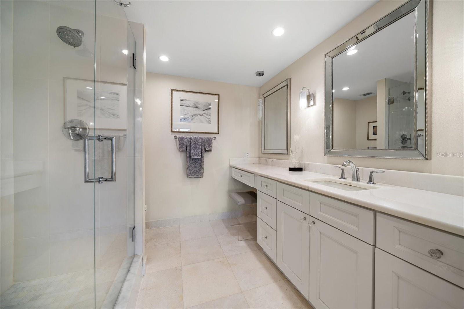 Image 21 of 36 For 4 Belleview Boulevard 305