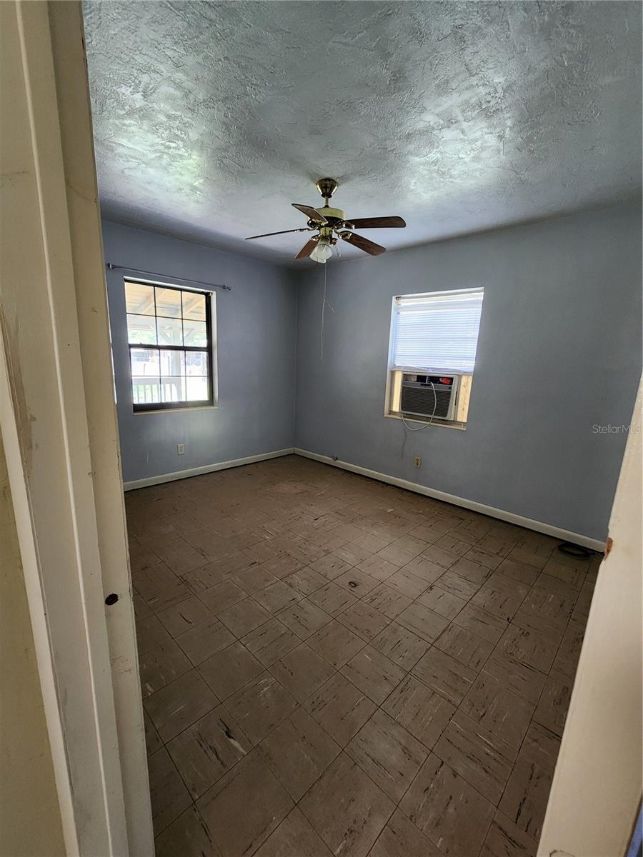 Image 11 of 21 For 1801-1803 14th Avenue