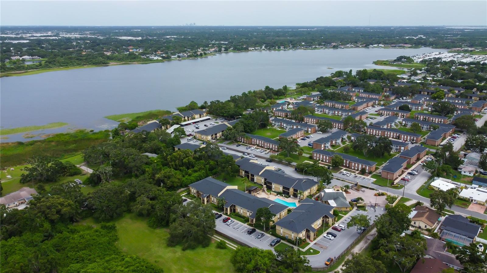 Image 15 of 71 For 12261 Sailwinds Drive 203