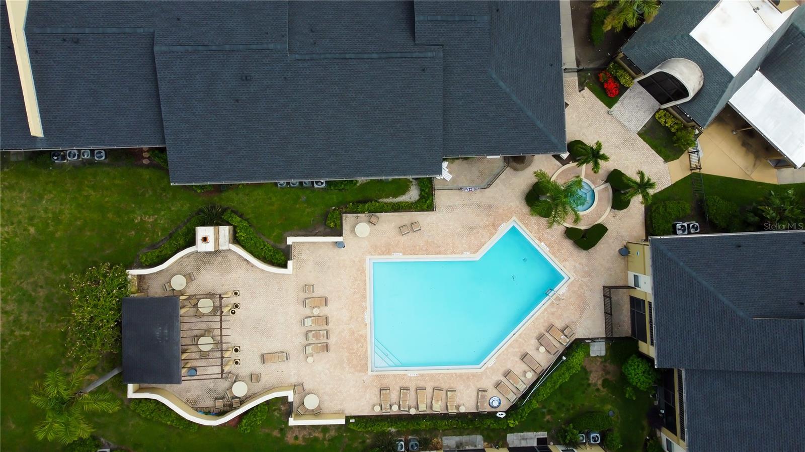 Image 20 of 71 For 12261 Sailwinds Drive 203