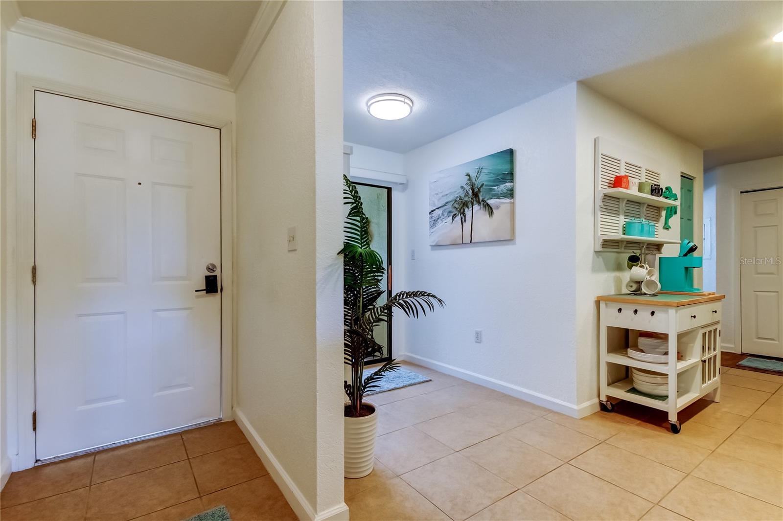 Image 23 of 71 For 12261 Sailwinds Drive 203