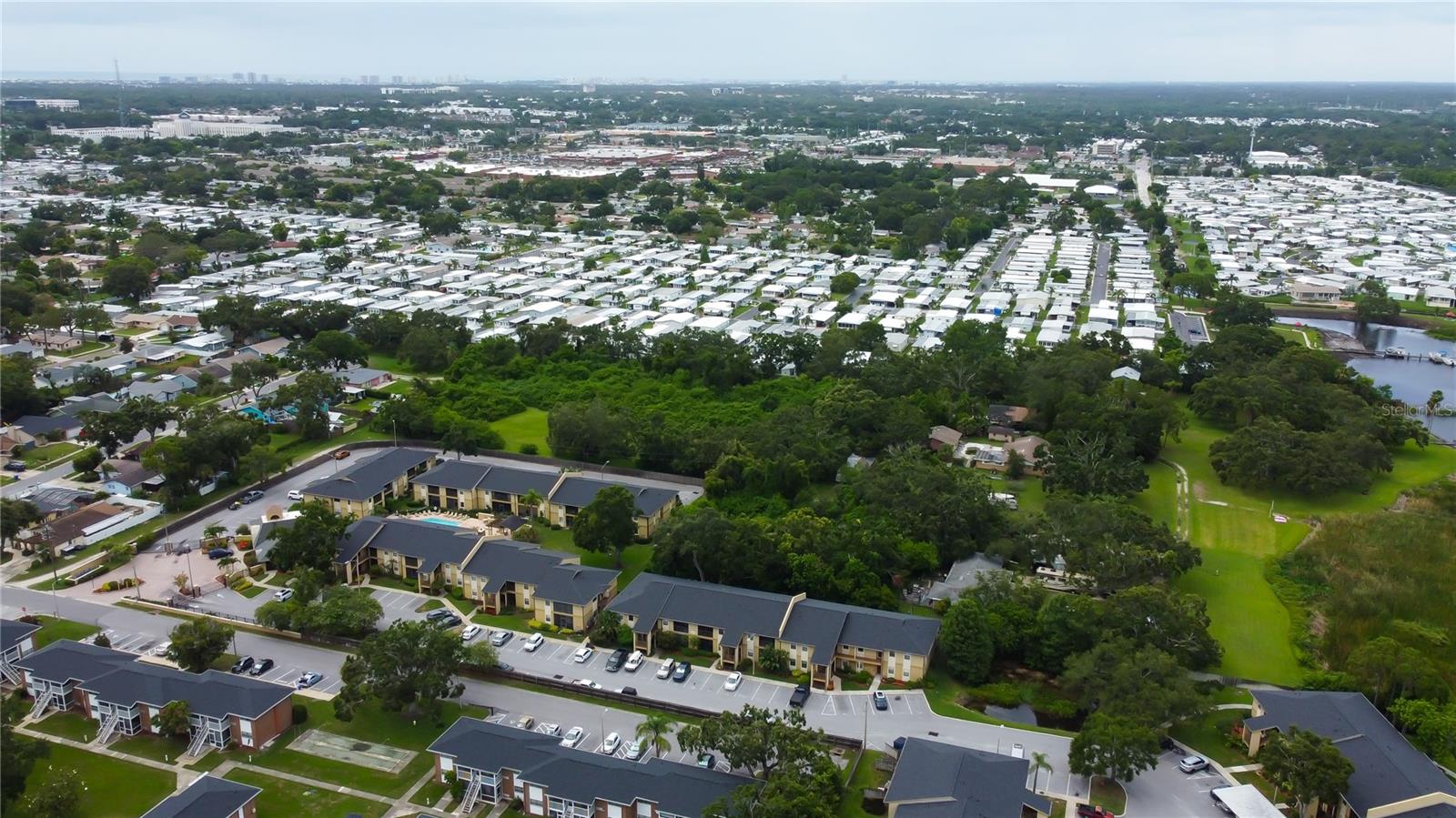 Image 9 of 71 For 12261 Sailwinds Drive 203